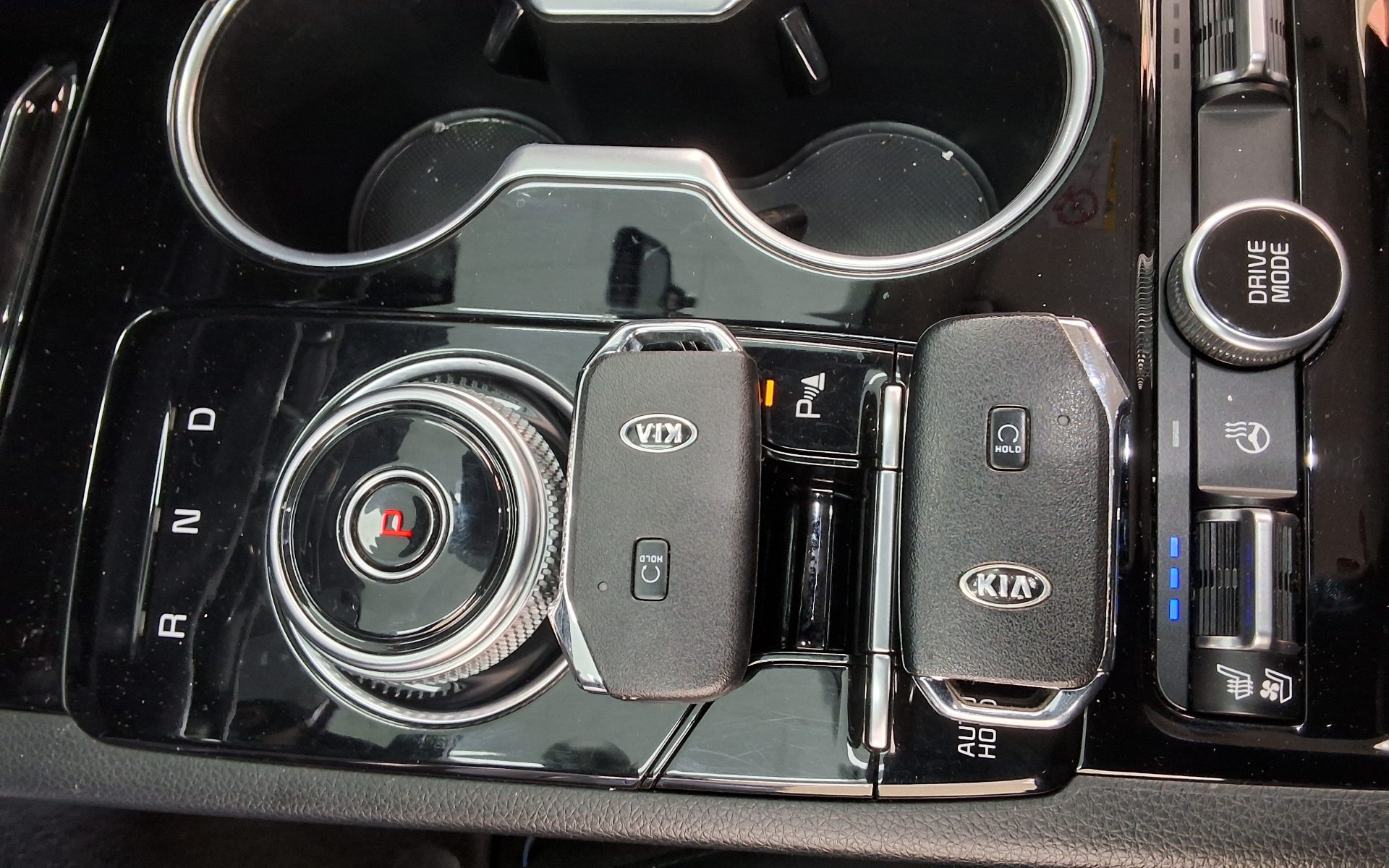 2021 - kia k5