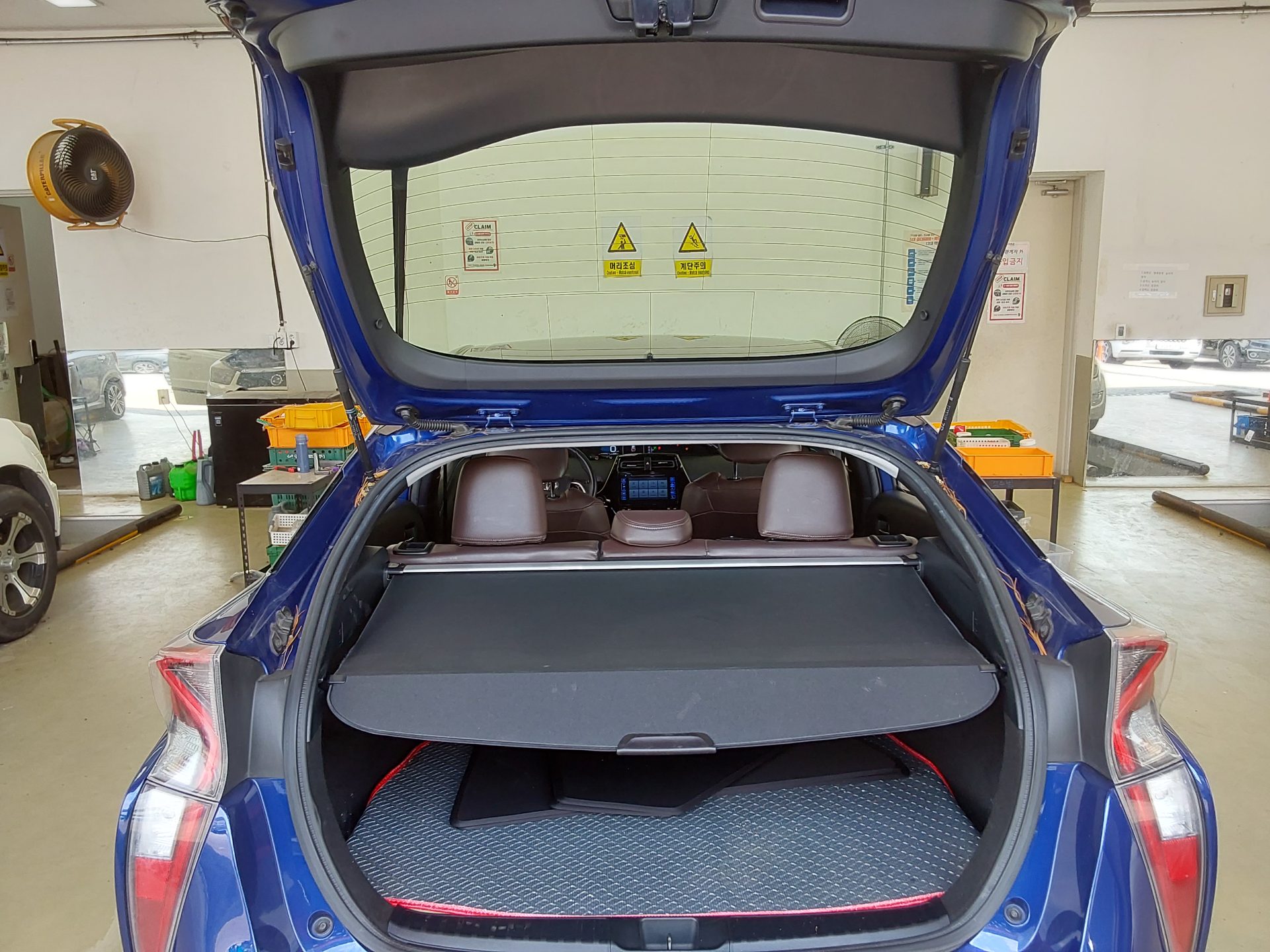 2017 - toyota prius