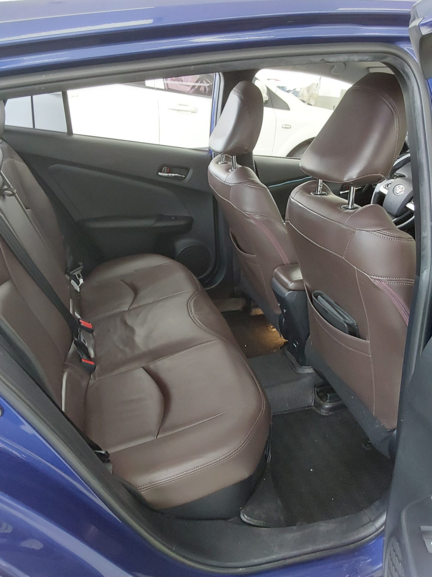 2017 - toyota prius