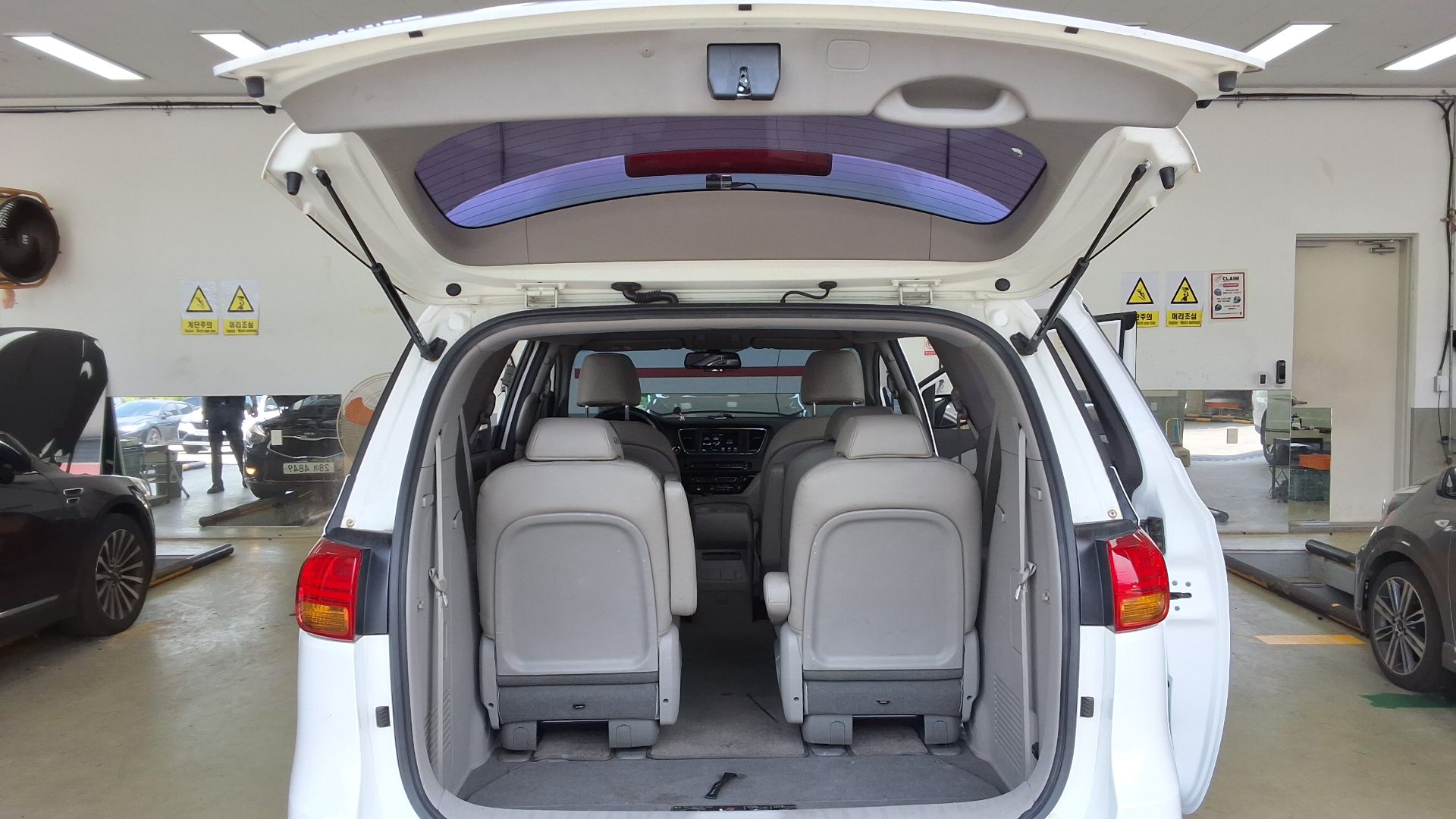 2016 - kia carnival