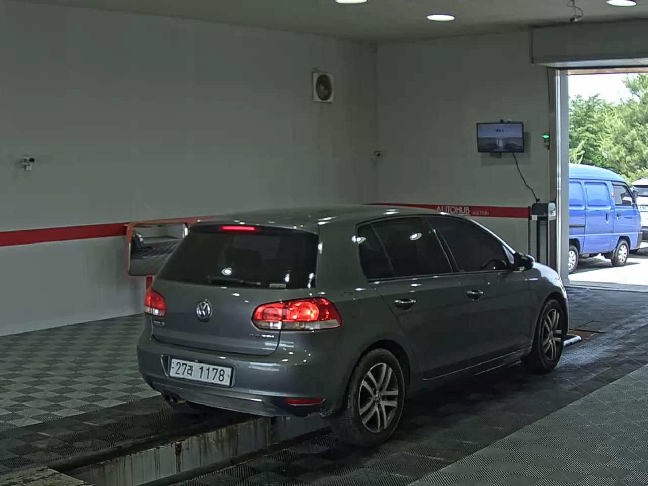 2012 - volkswagen golf