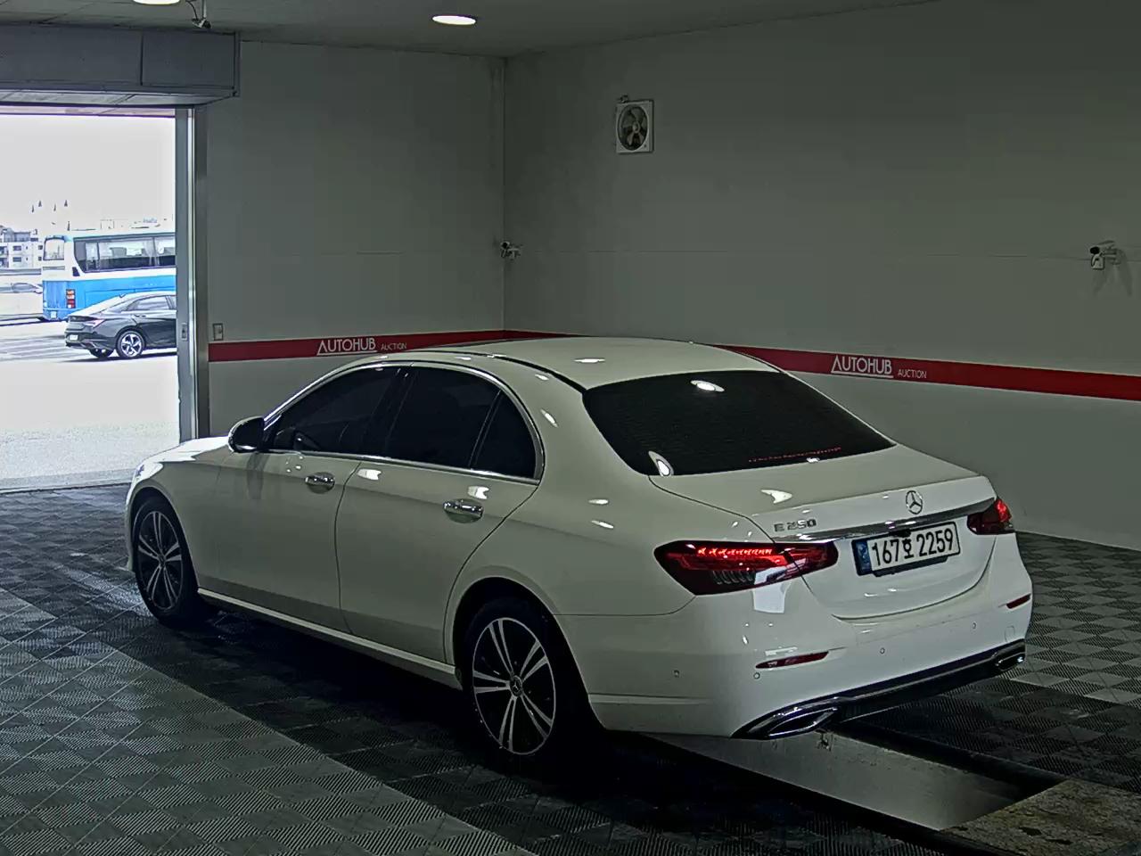 2022 - mercedes-benz e250