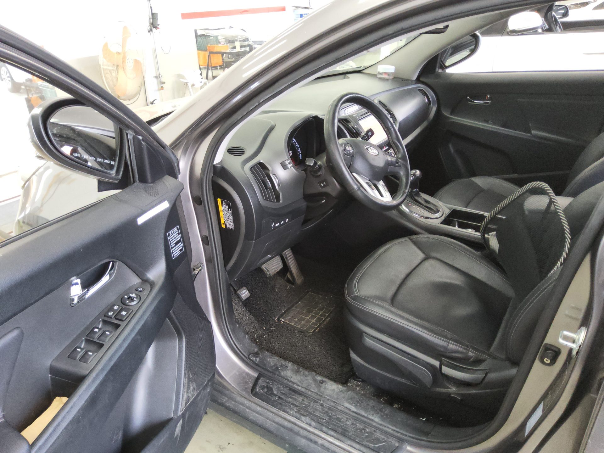2012 - kia sportage