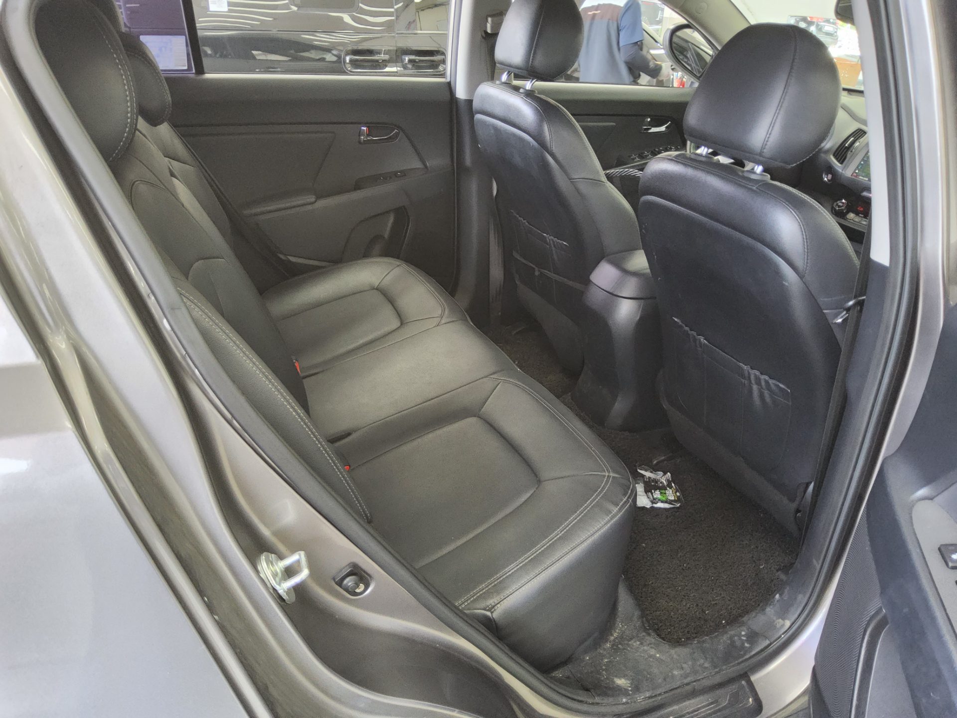 2012 - kia sportage