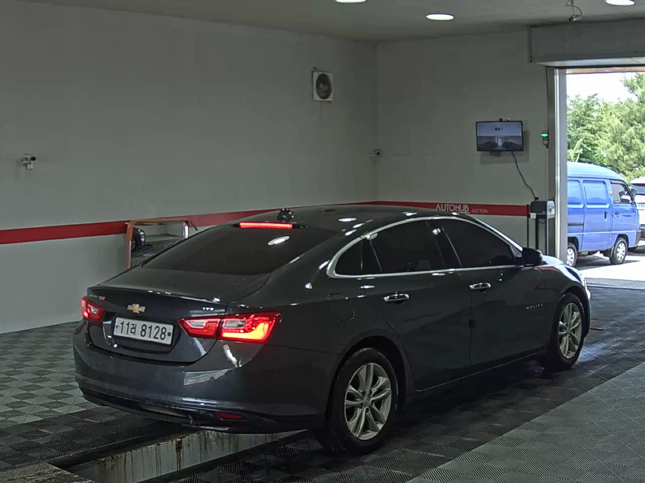 2017 - chevrolet malibu