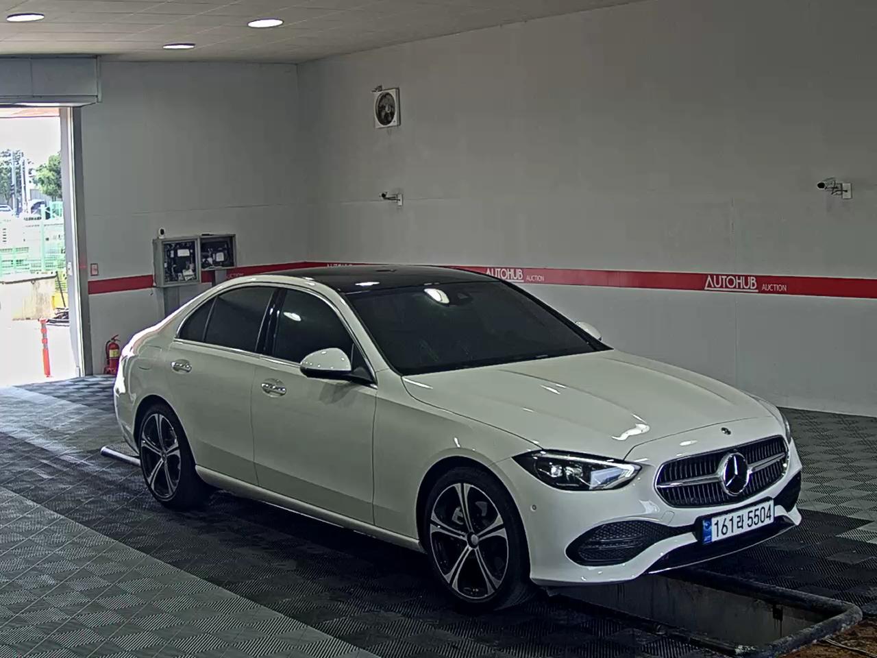 2023 - mercedes-benz c300