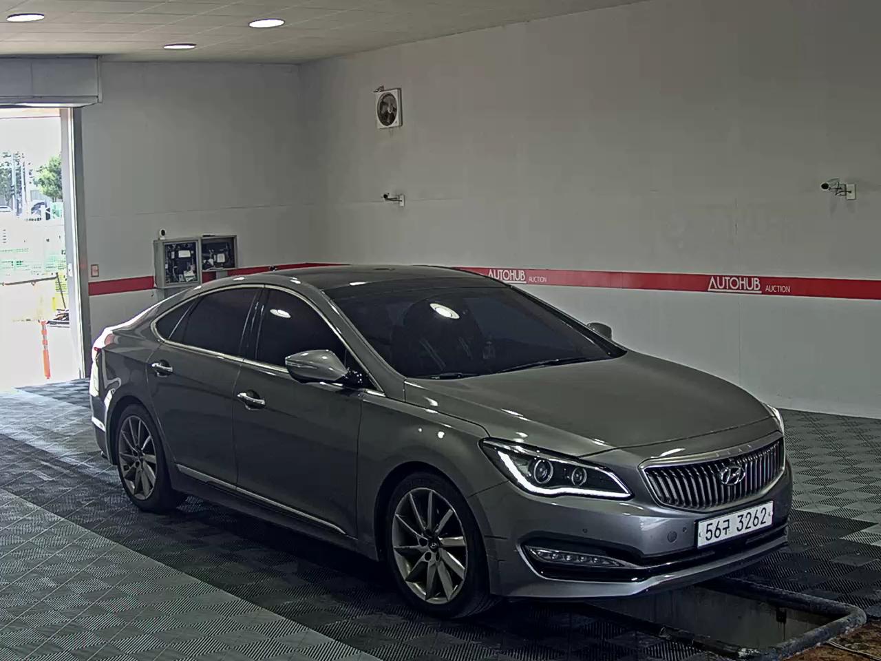 2017 - hyundai aslan