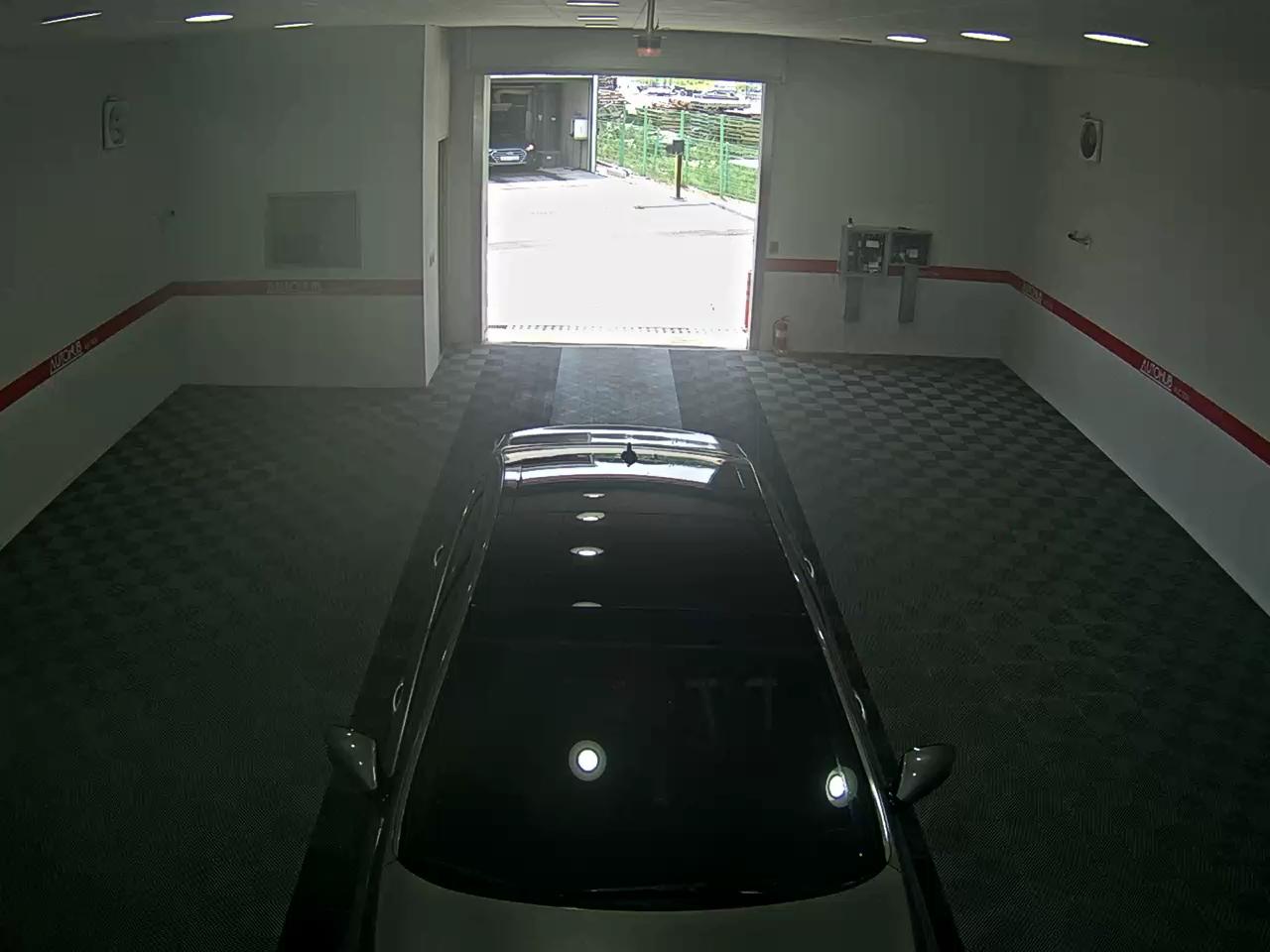 2017 - hyundai aslan