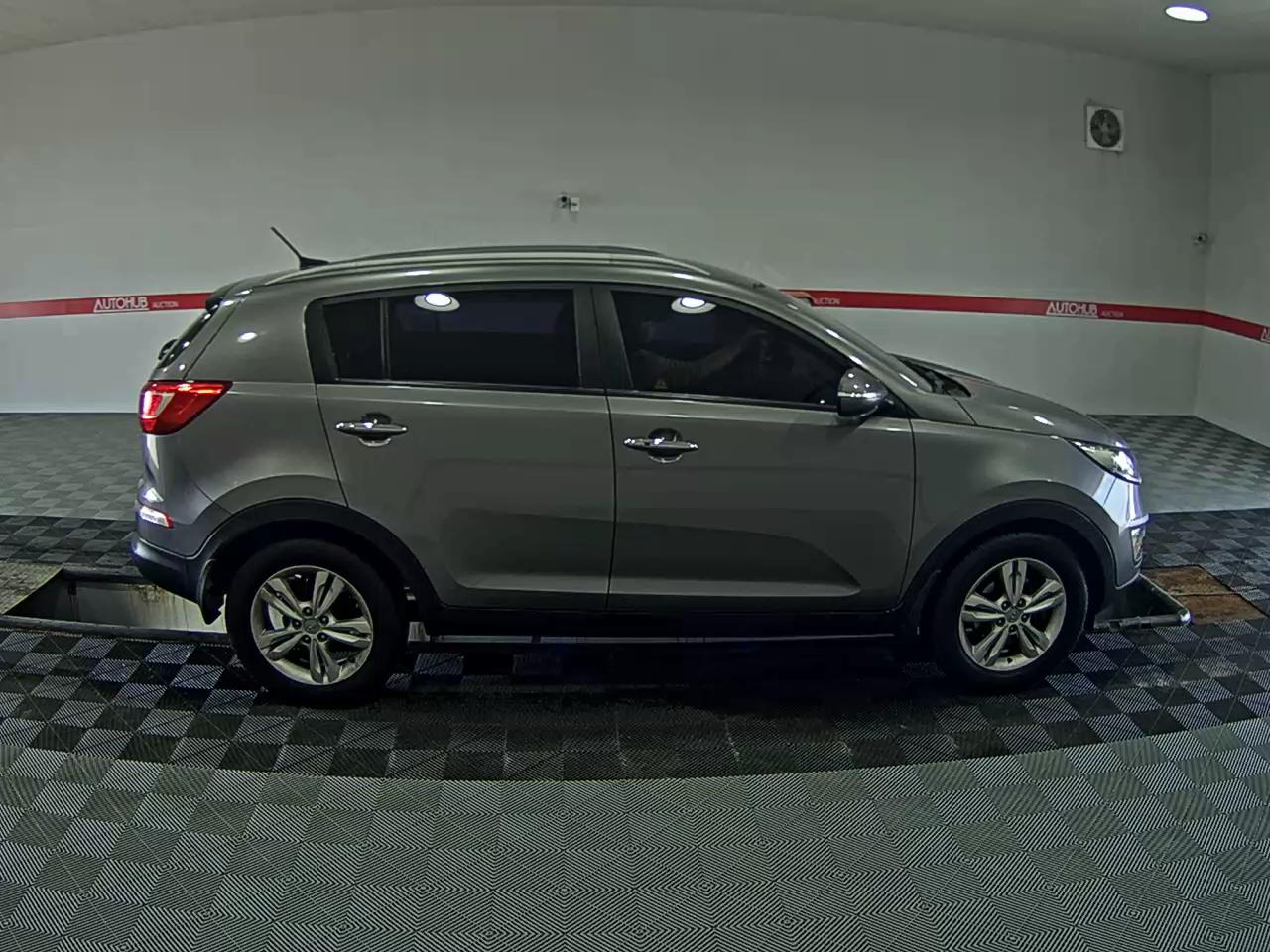 2012 - kia sportage