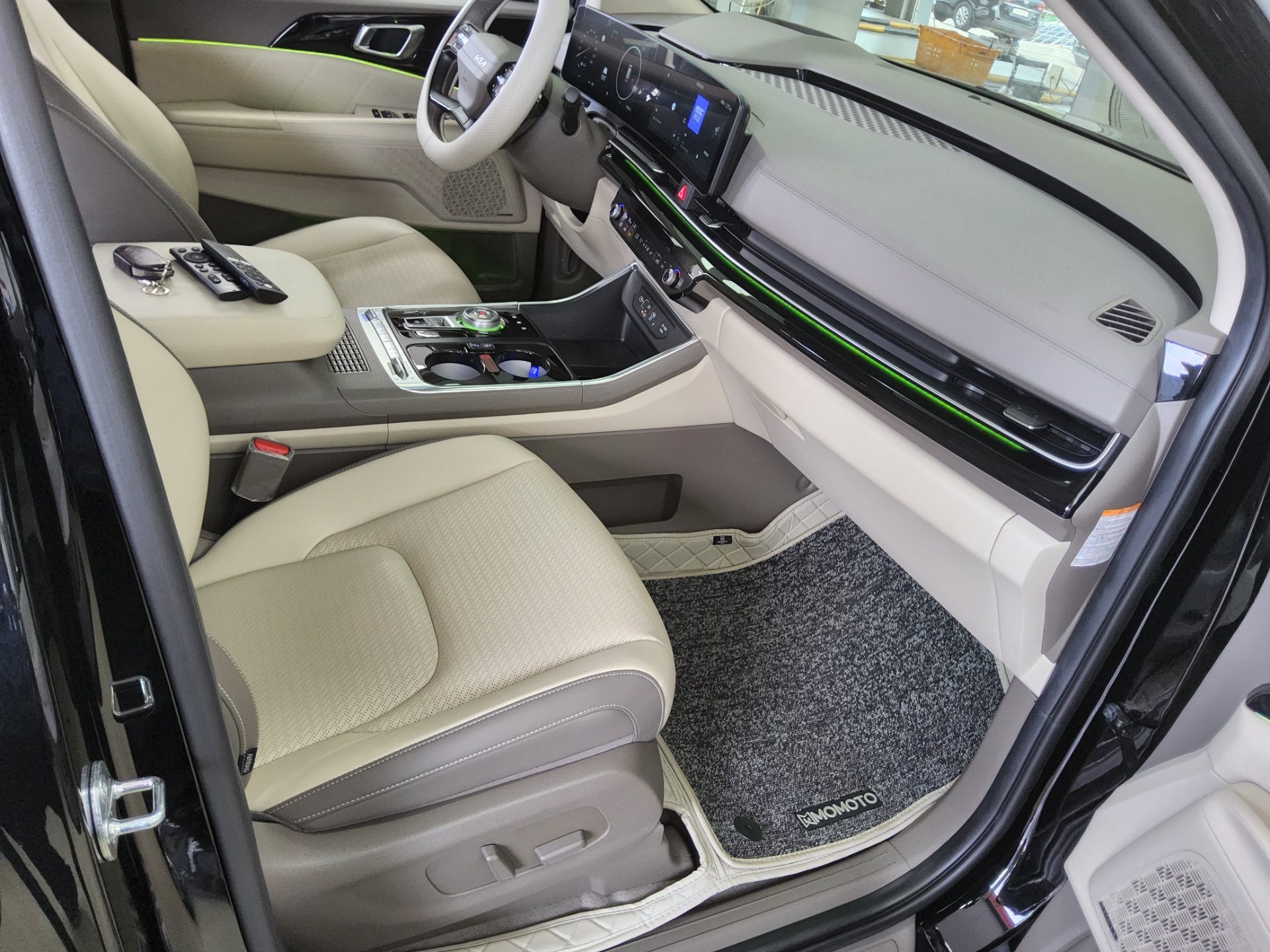 2025 - kia carnival