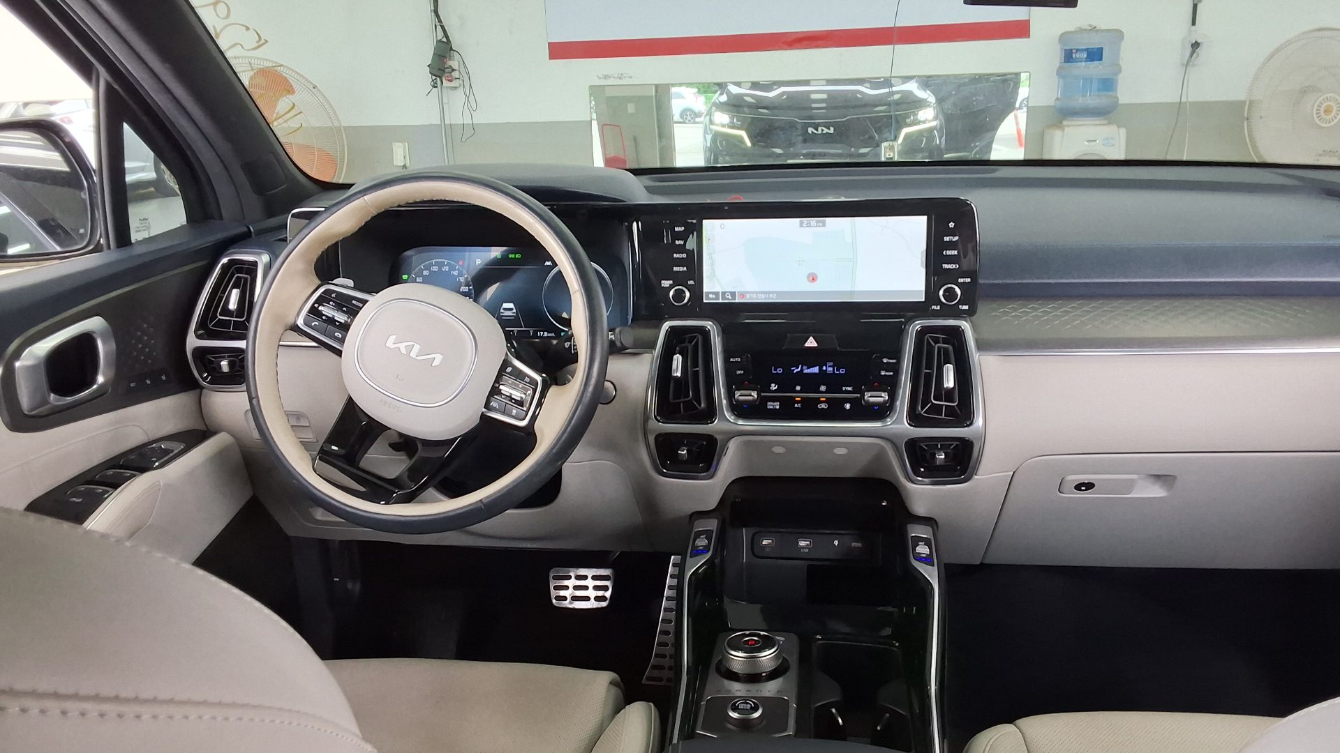2023 - kia sorento