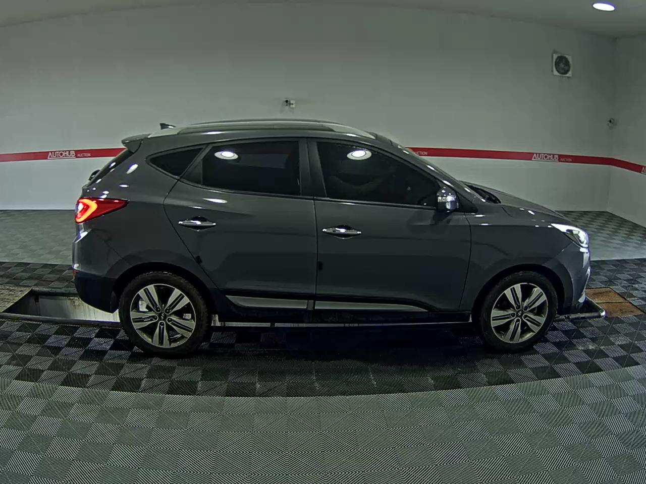 2015 - hyundai tucson