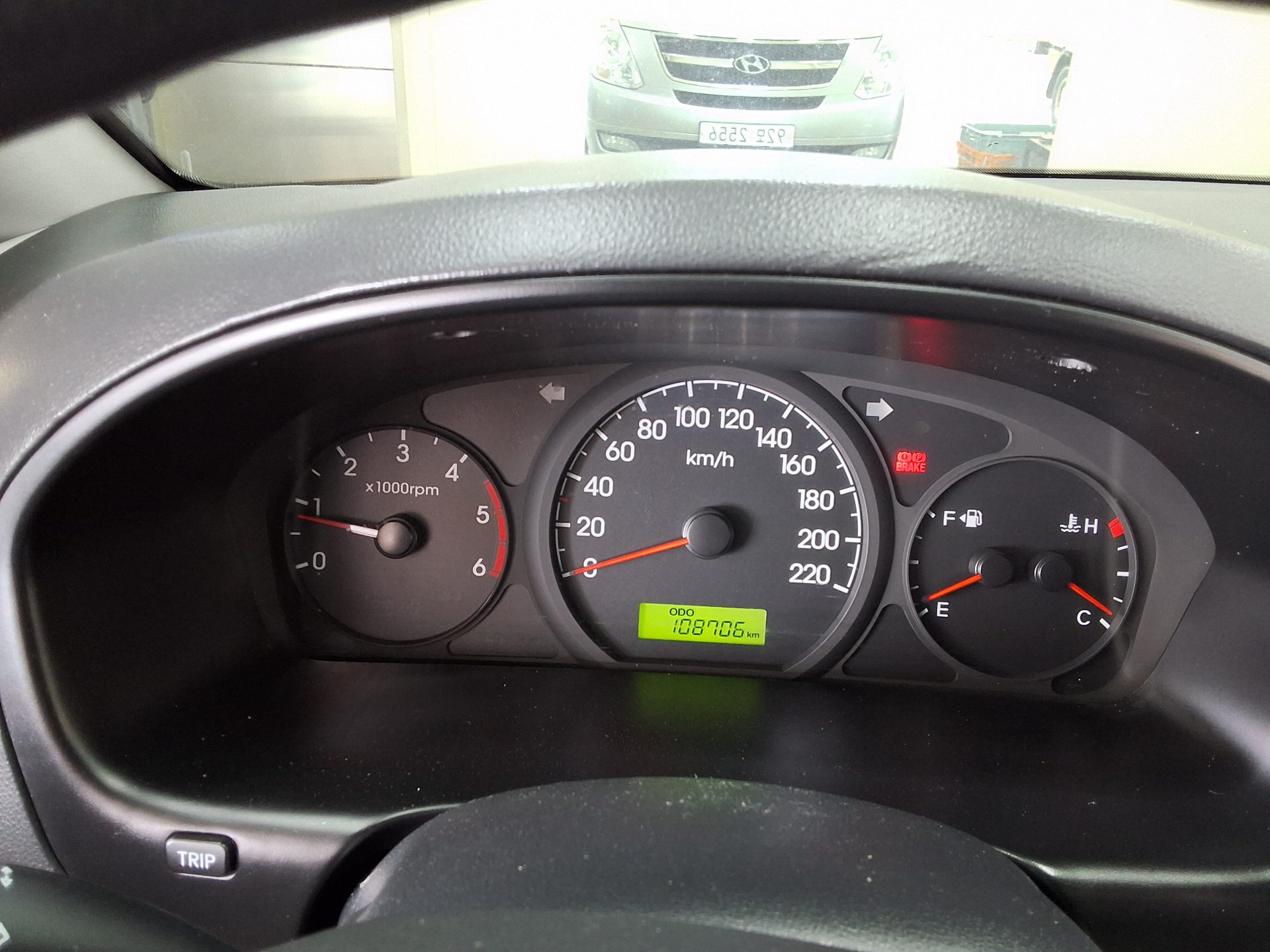 2013 - hyundai grand starex
