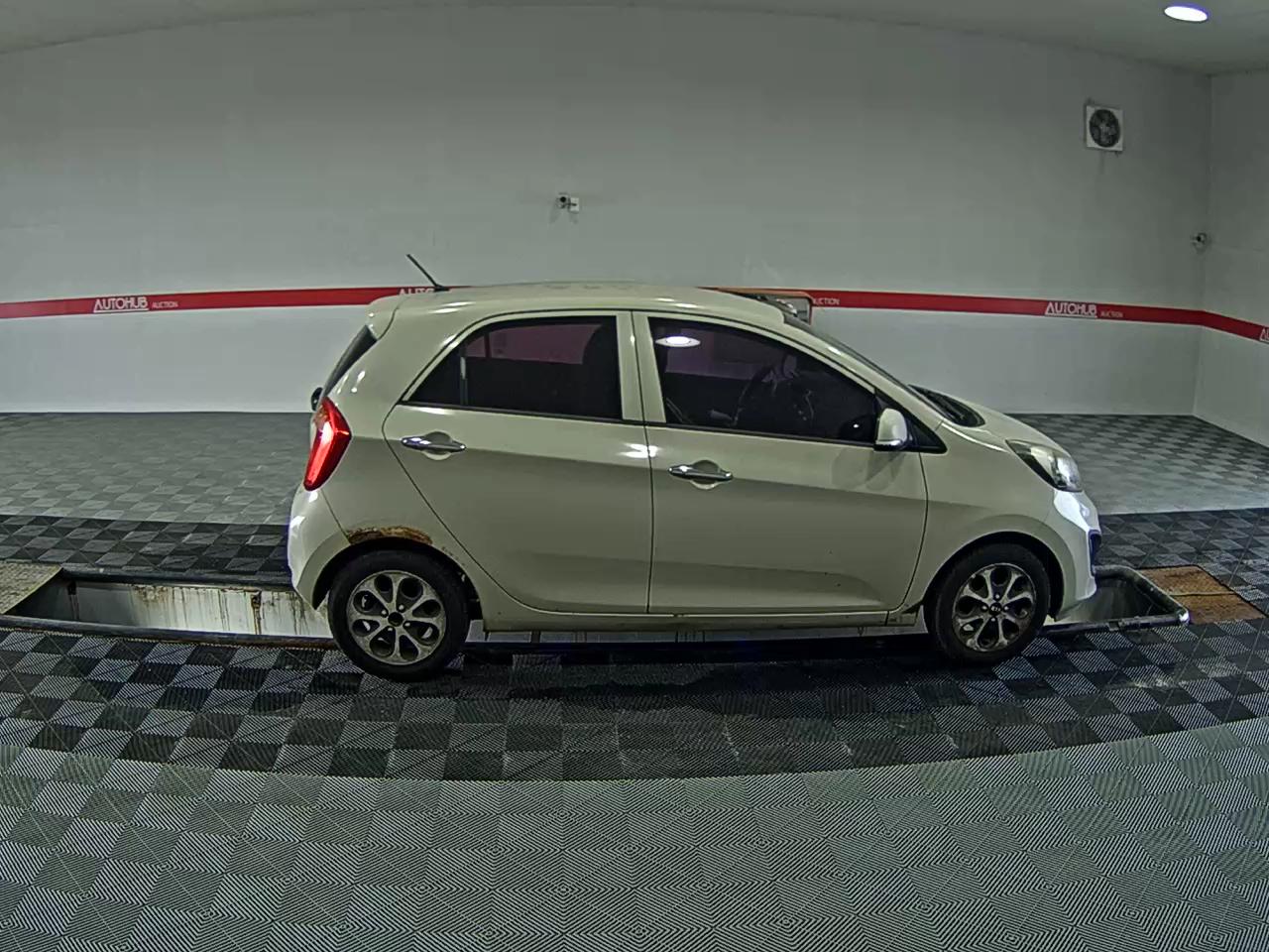 2012 - kia morning