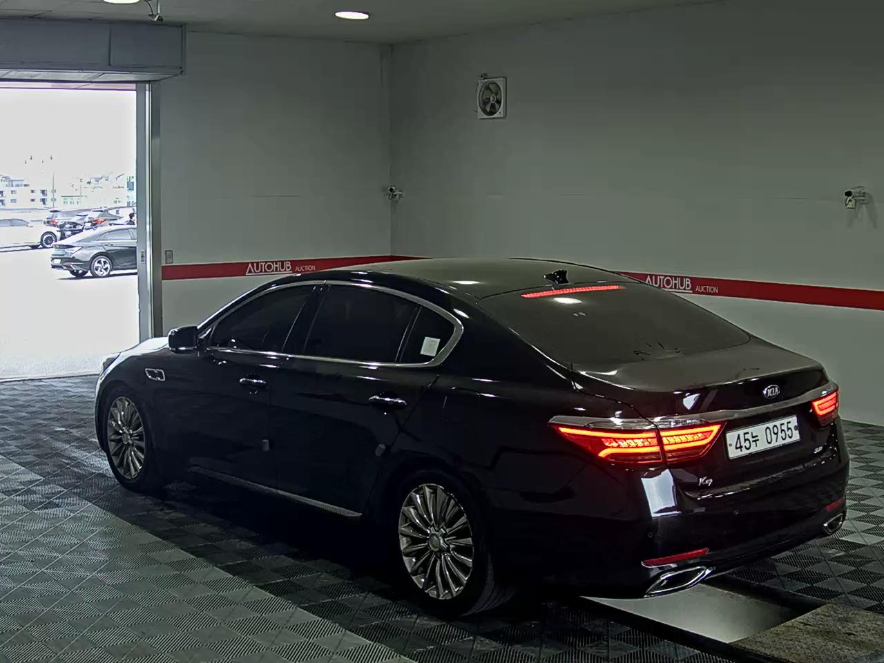 2015 - kia k9