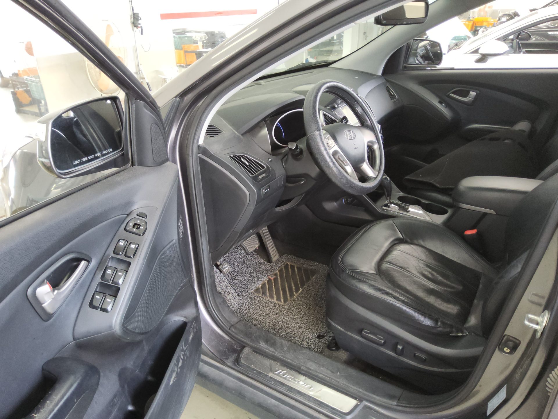 2010 - hyundai tucson
