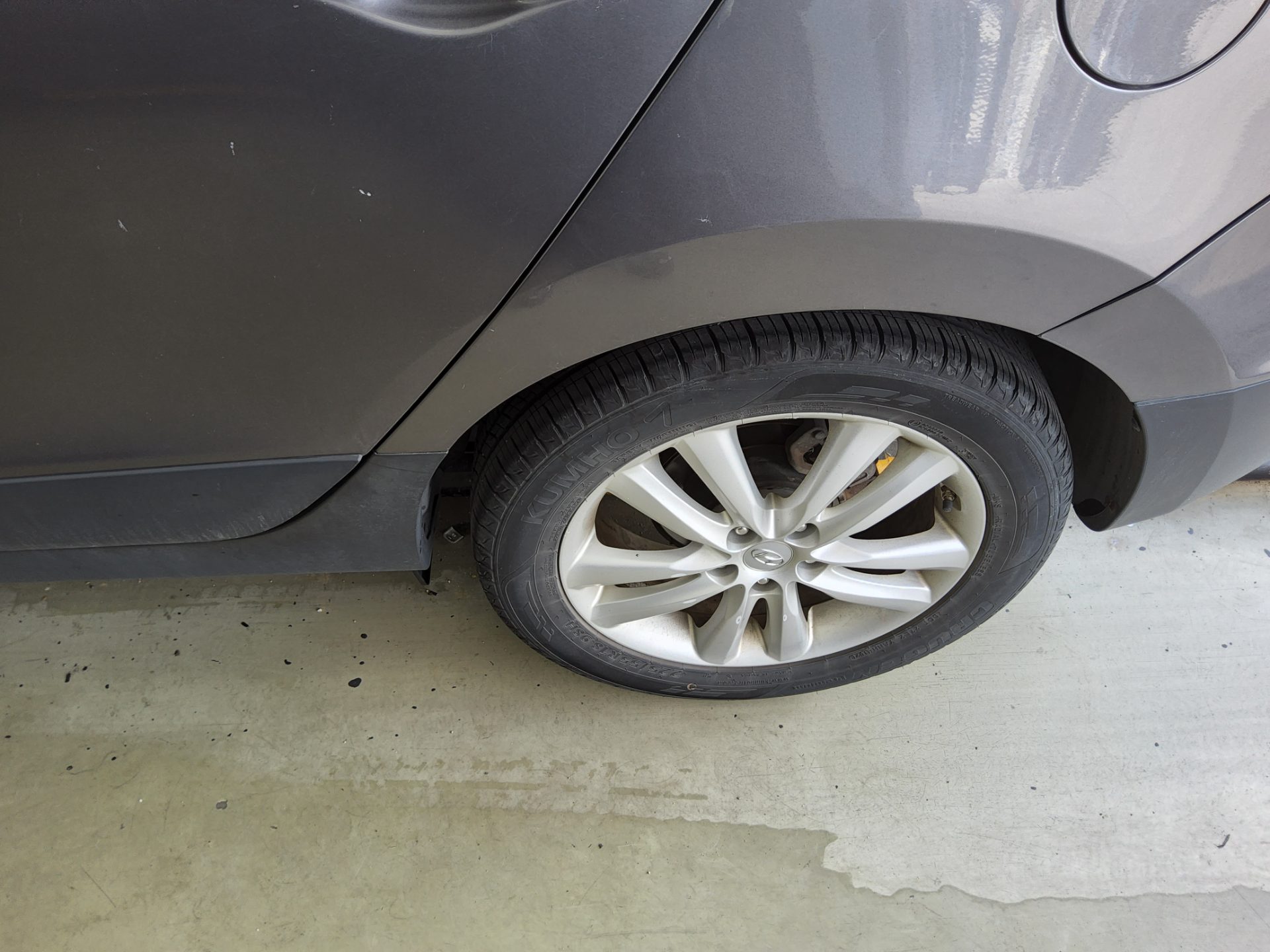 2010 - hyundai tucson