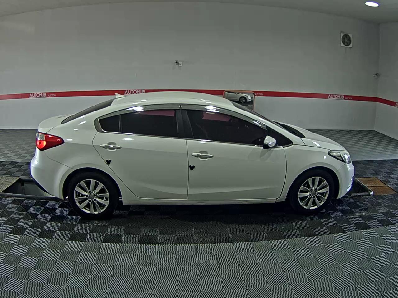 2014 - kia k3