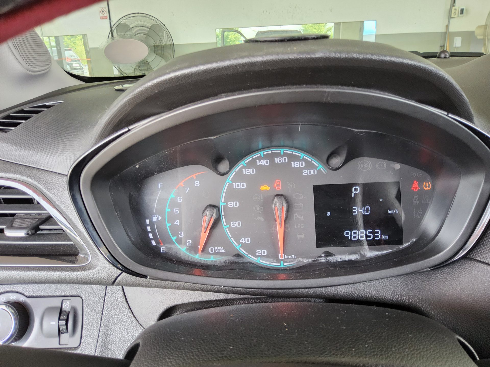 2016 - chevrolet spark