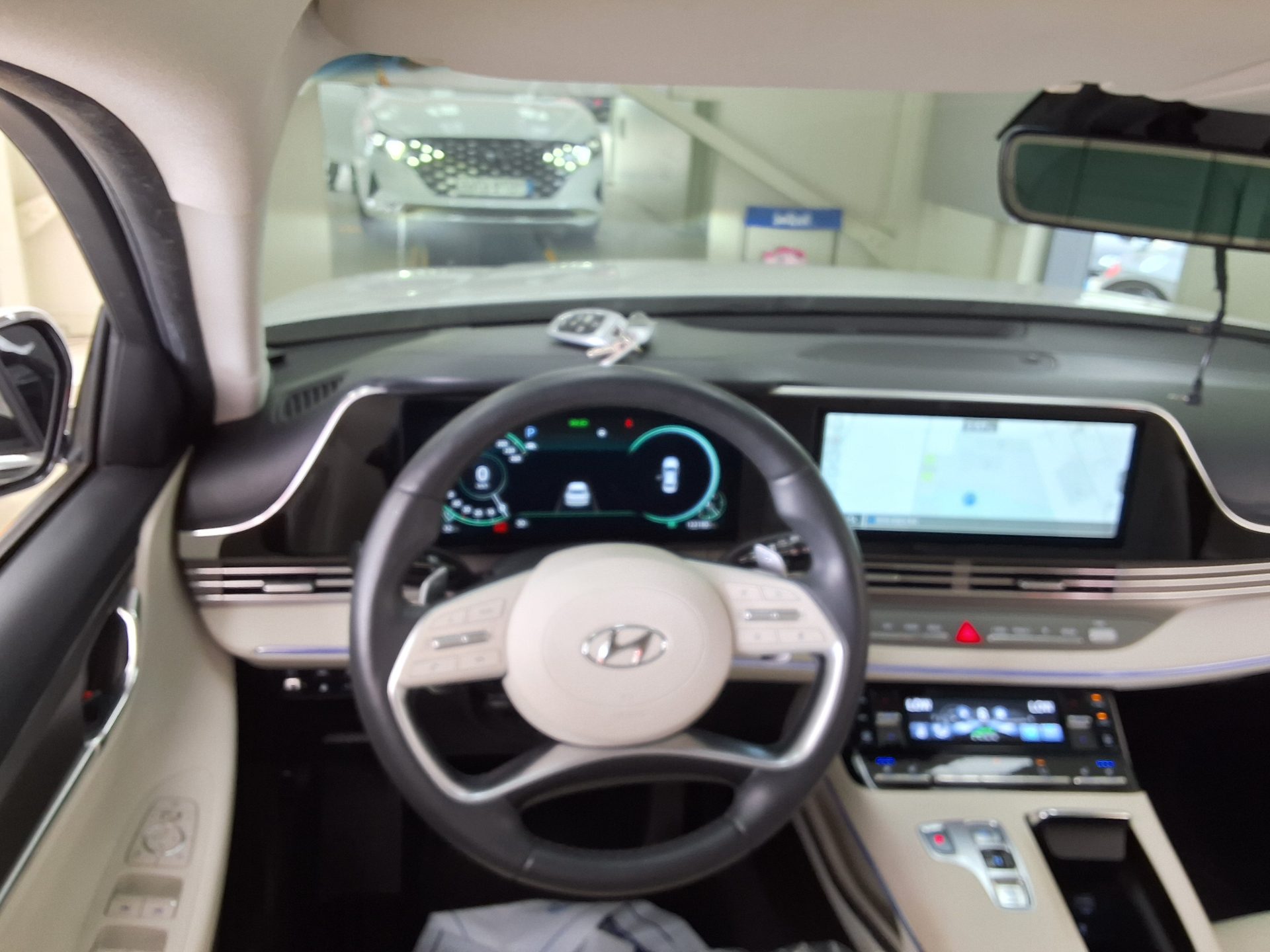 2022 - hyundai grandeur