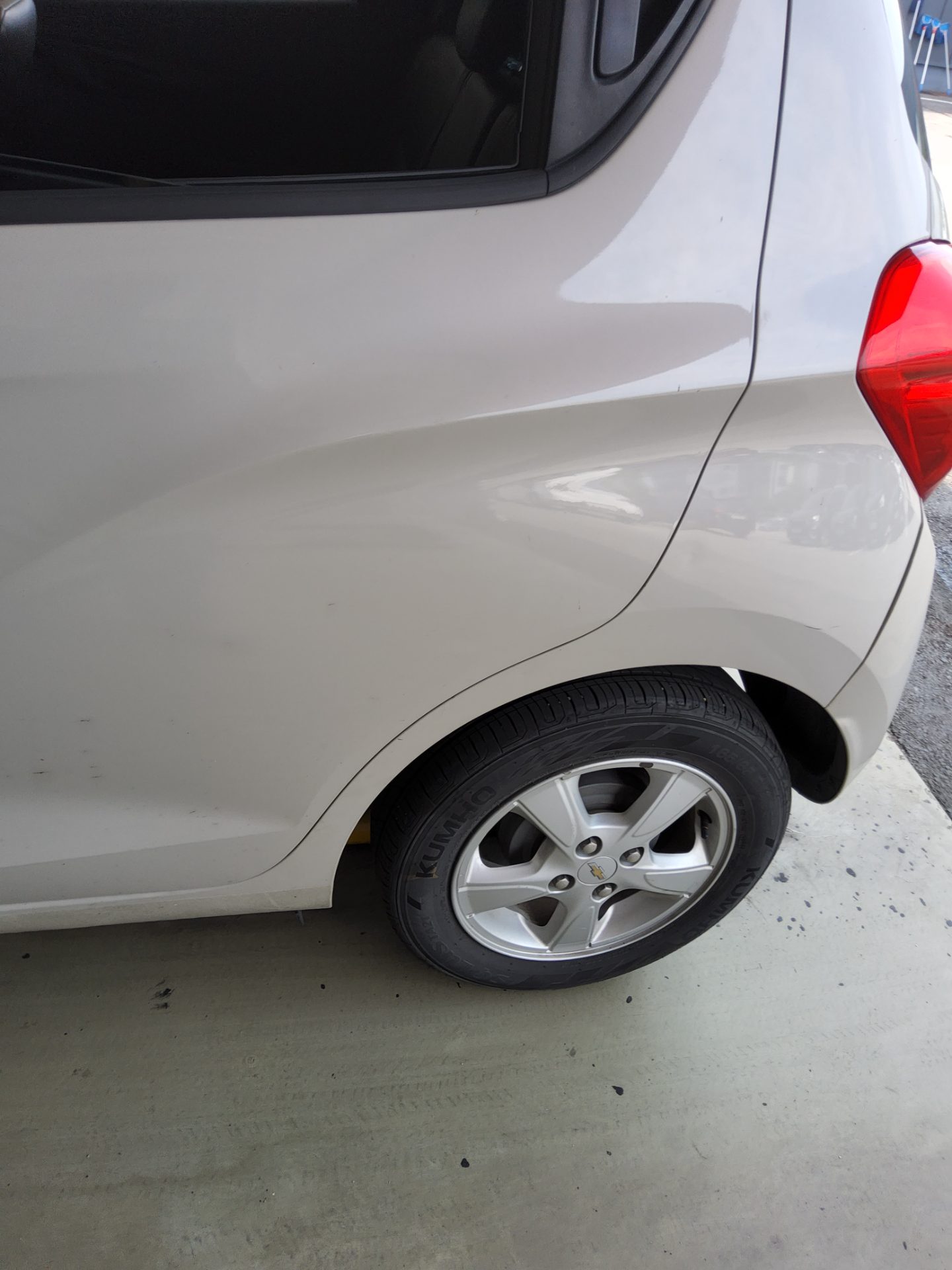 2016 - chevrolet spark