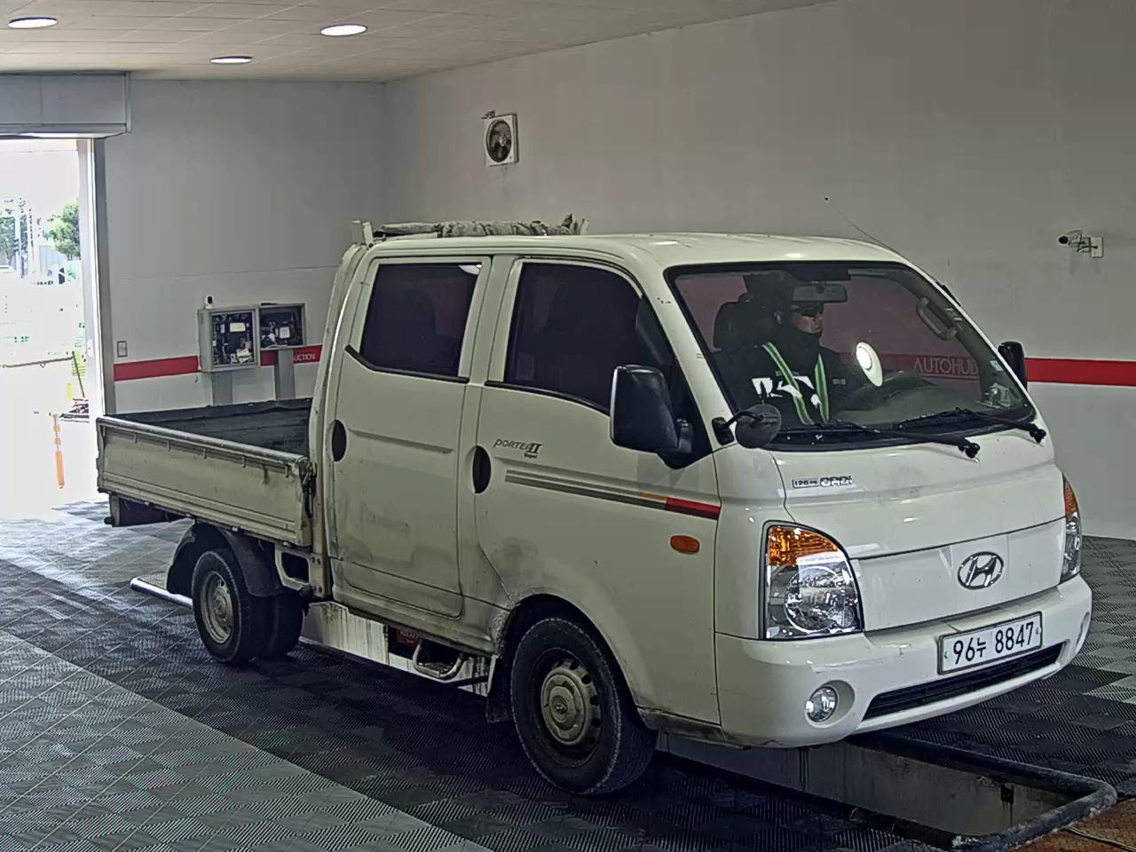 2011 - hyundai porter