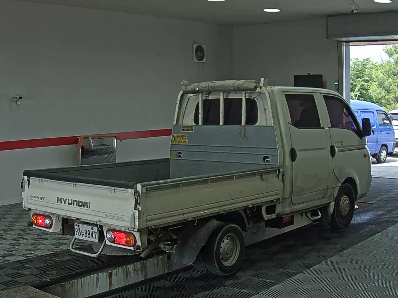 2011 - hyundai porter