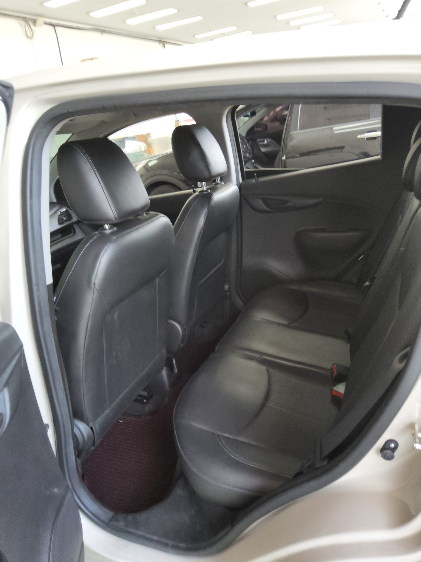 2016 - chevrolet spark