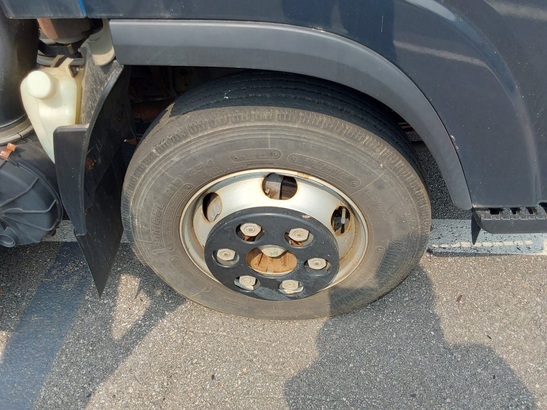 2018 - isuzu elf (6th gen)