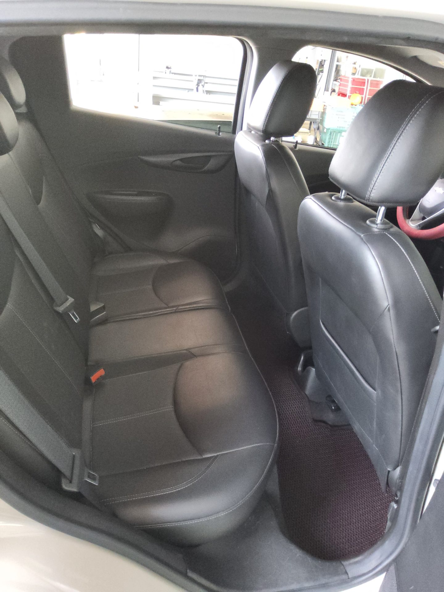 2016 - chevrolet spark
