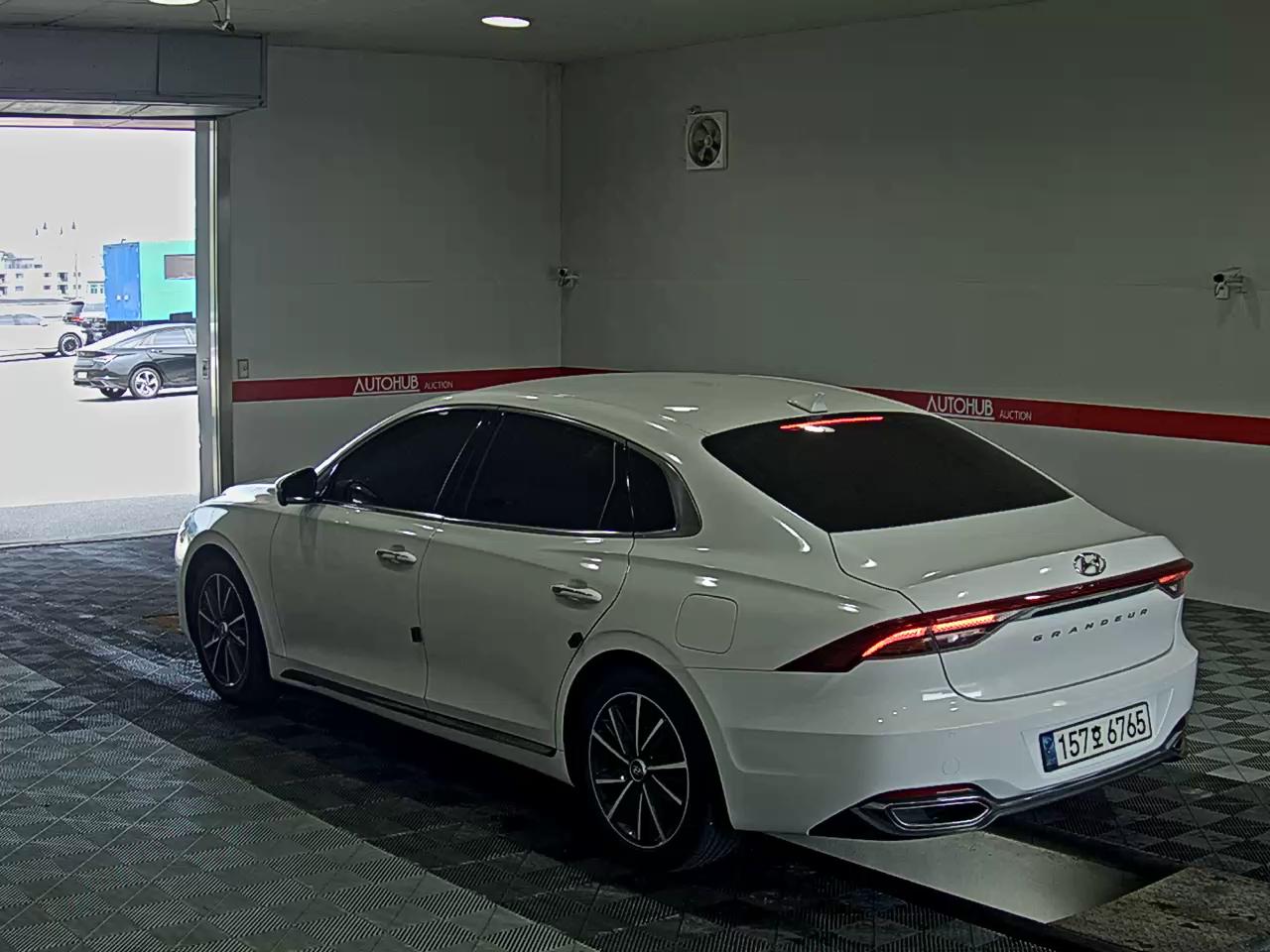 2022 - hyundai grandeur