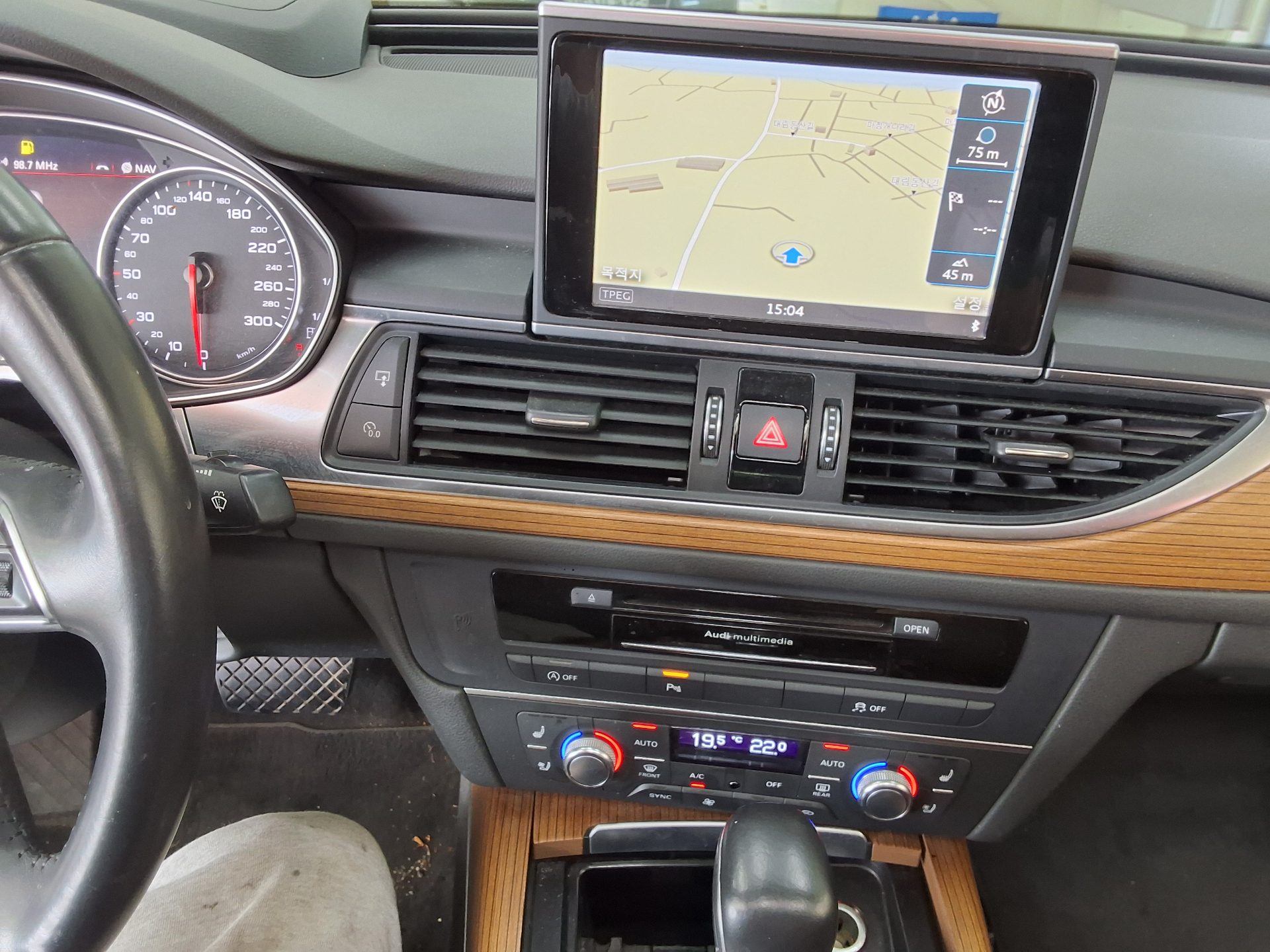 2016 - audi a6
