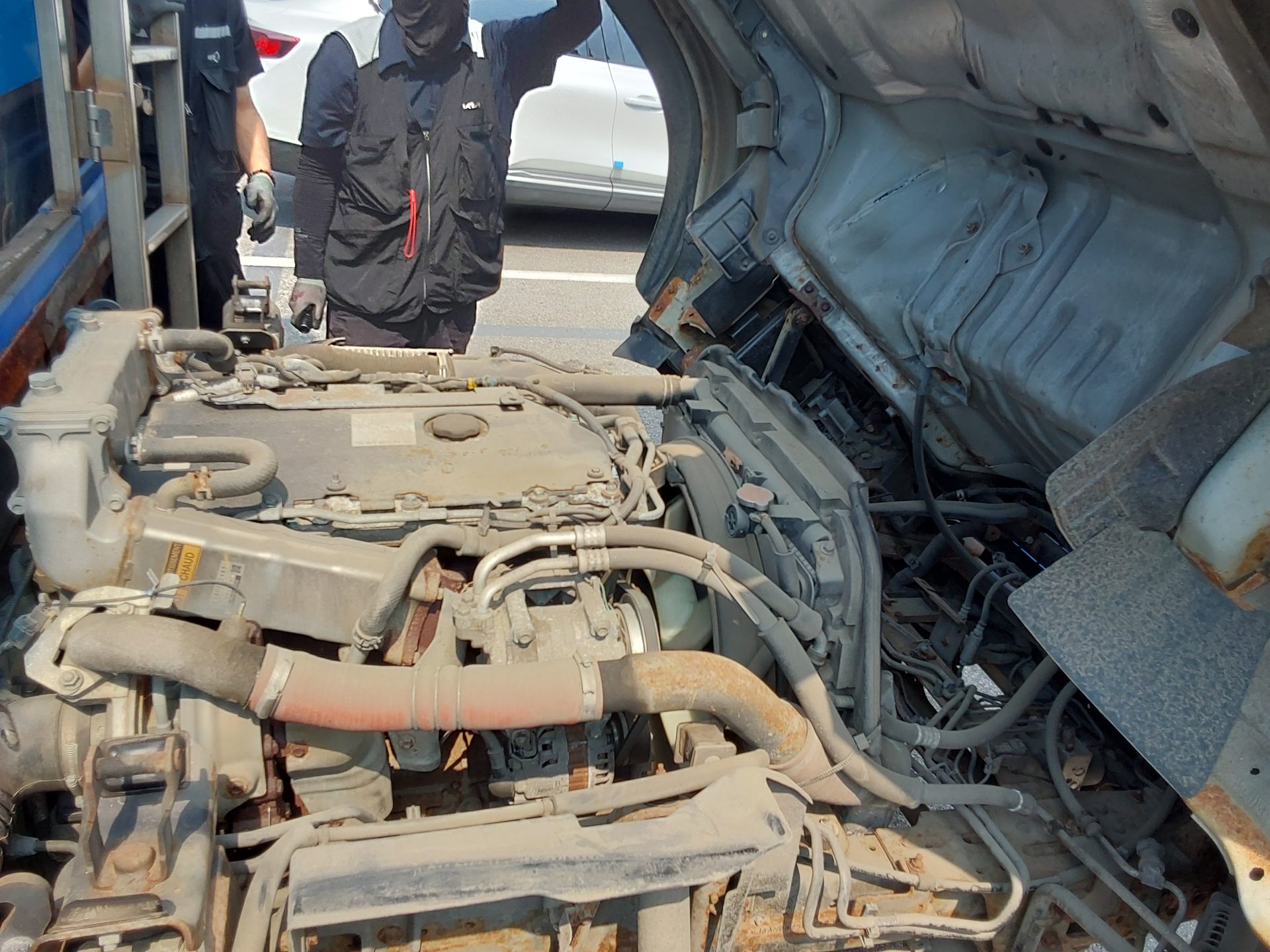 2018 - isuzu elf (6th gen)