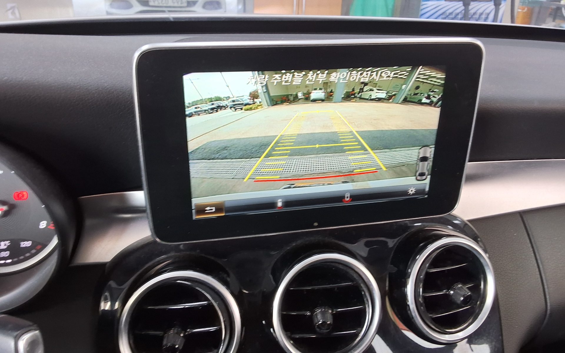 2017 - mercedes-benz c200