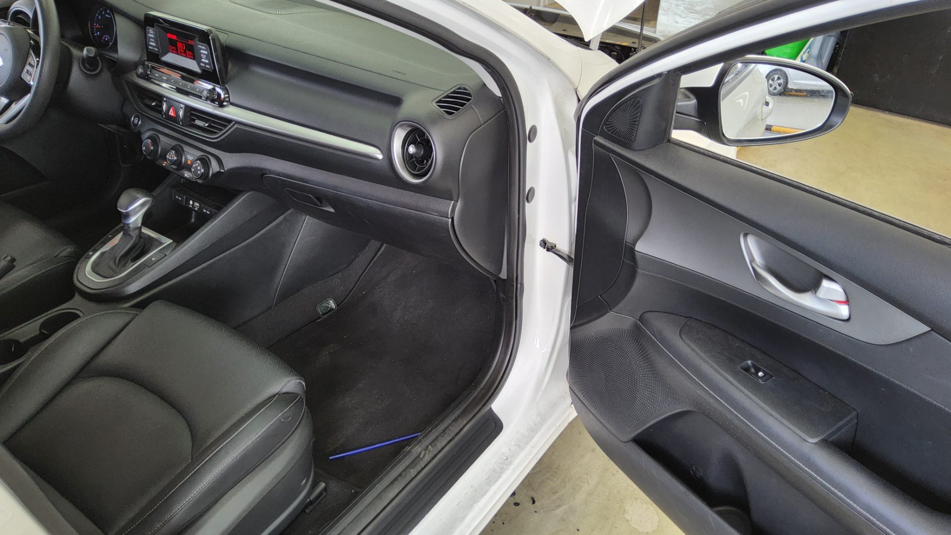 2019 - kia k3