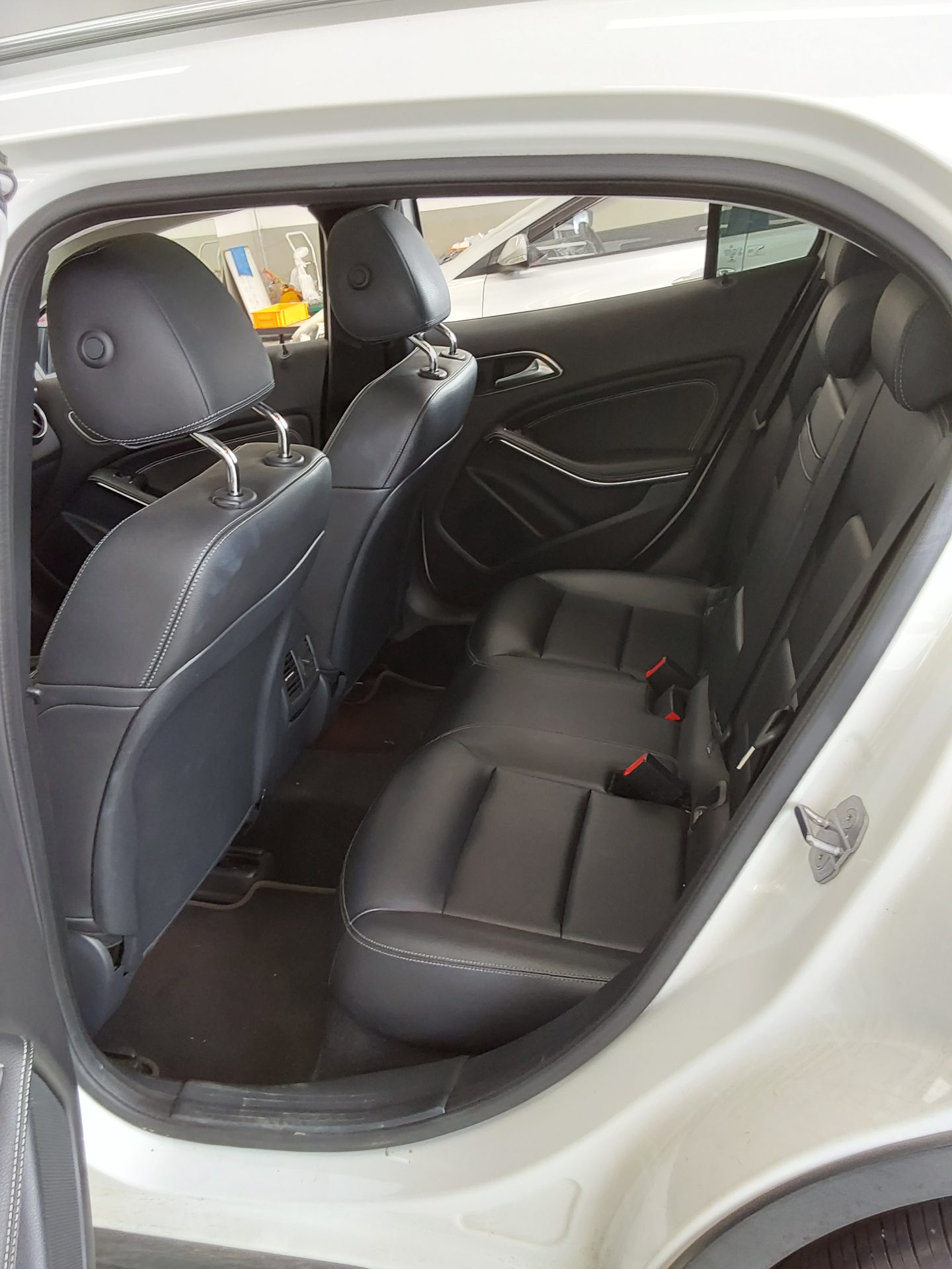 2019 - mercedes-benz gla 220