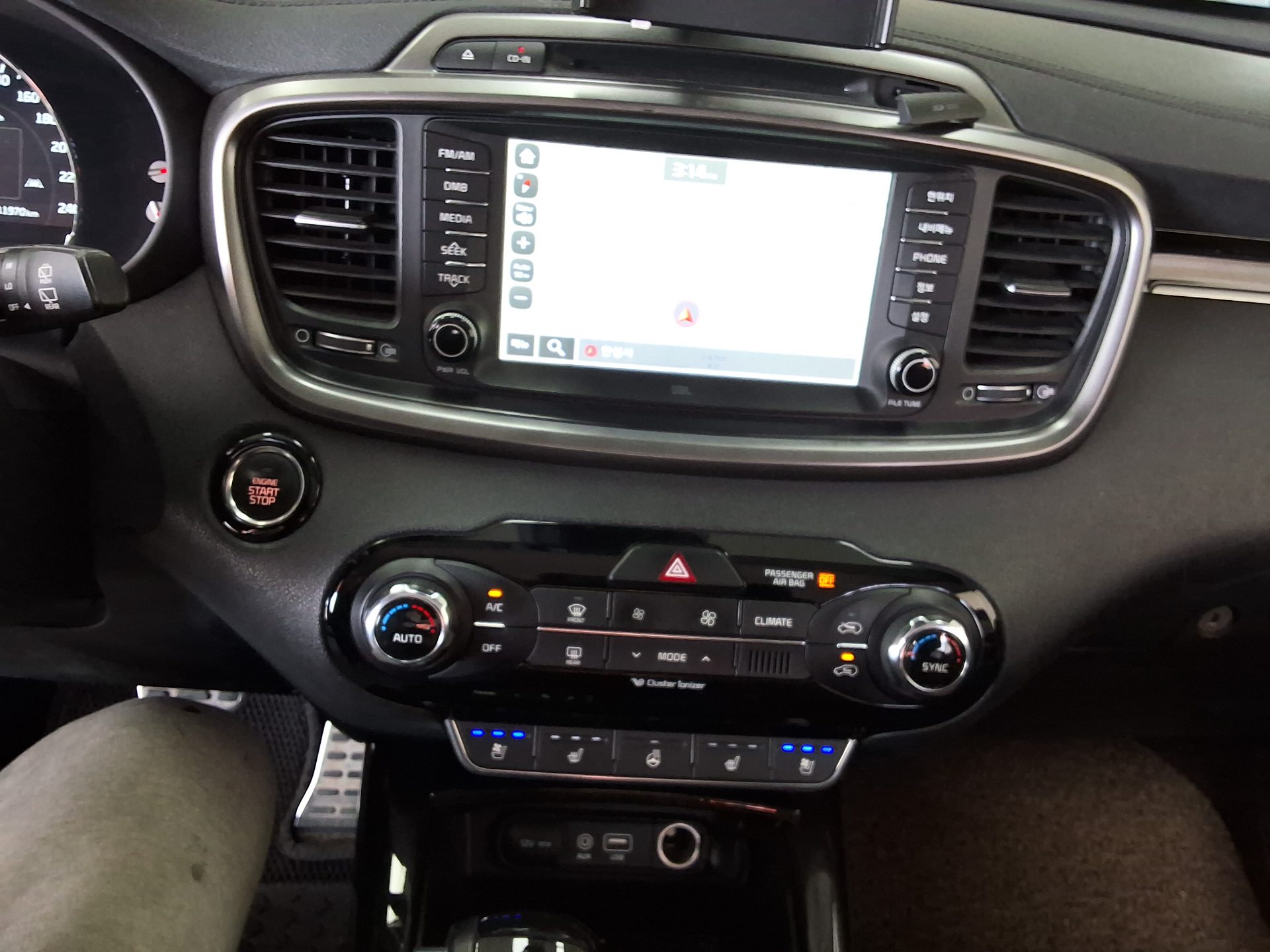 2017 - kia sorento