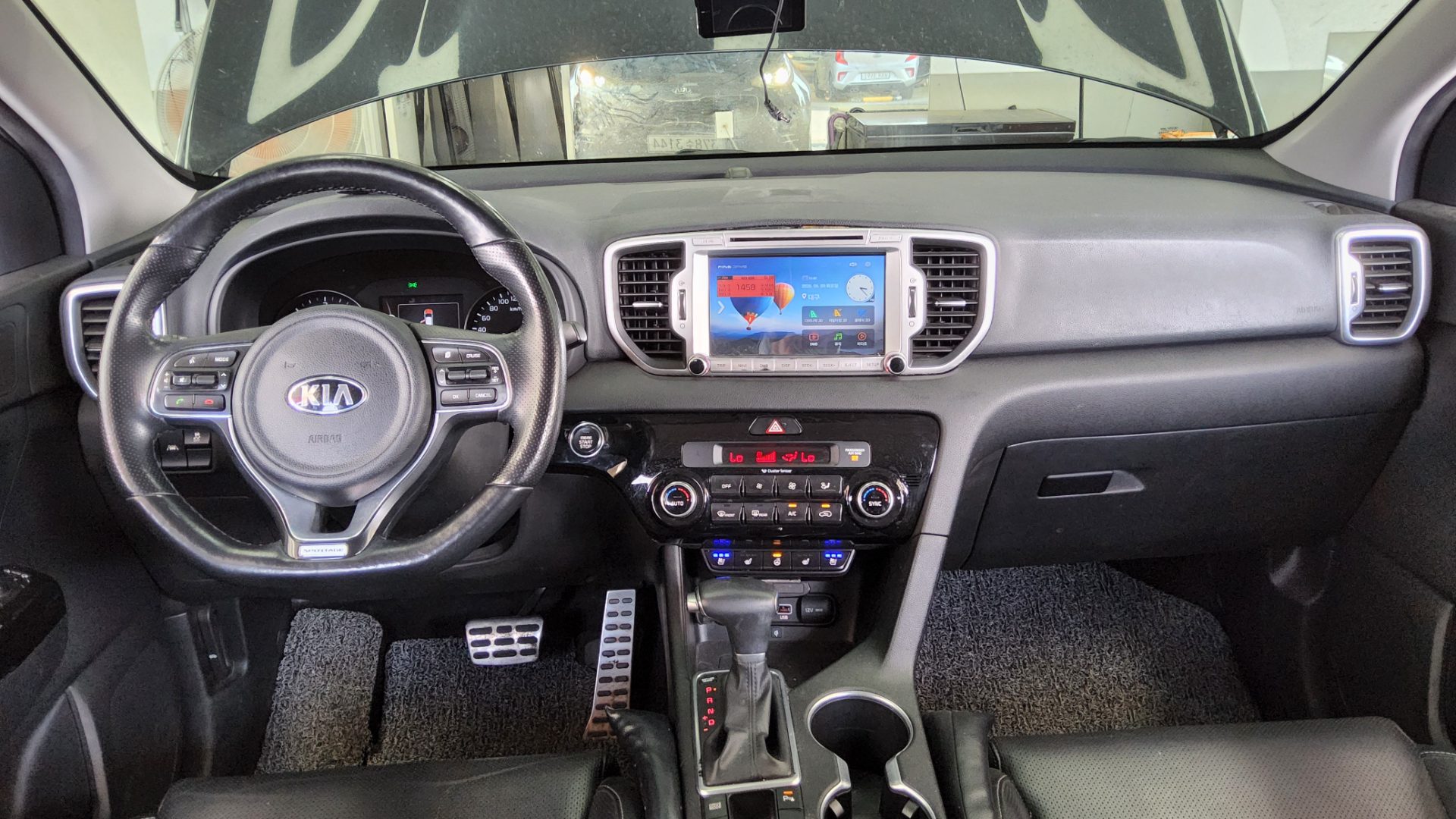 2017 - kia sportage