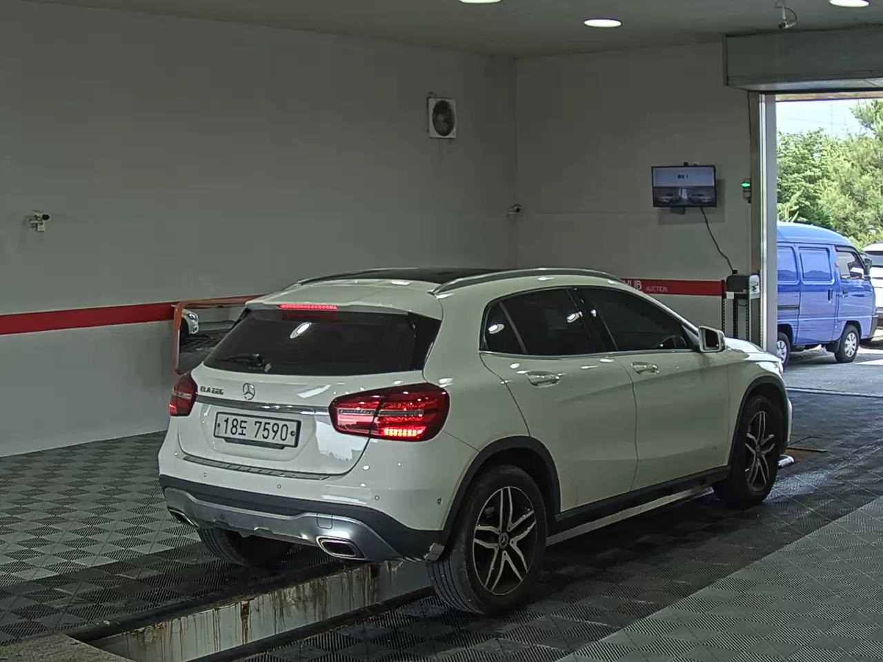 2019 - mercedes-benz gla 220