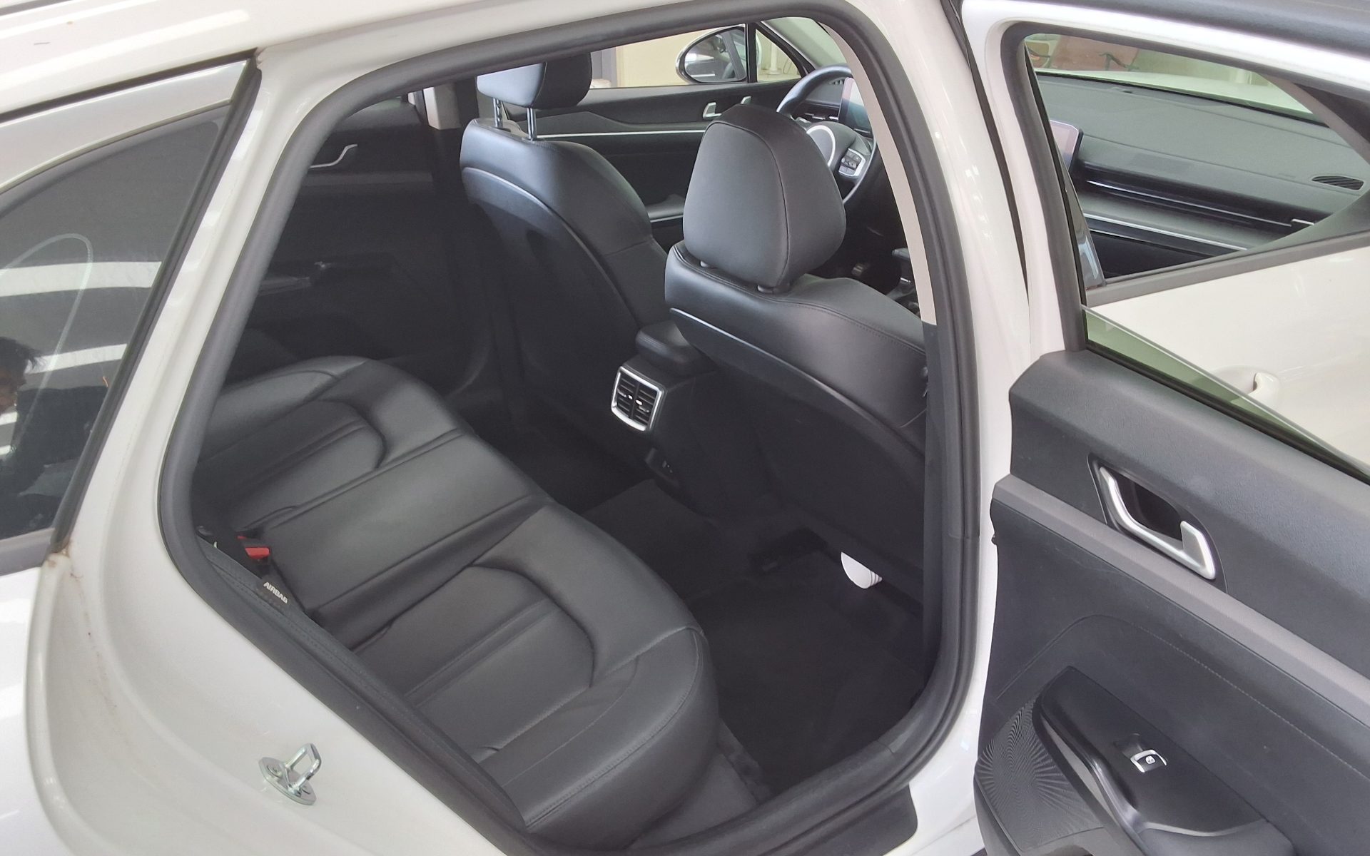 2024 - kia k5