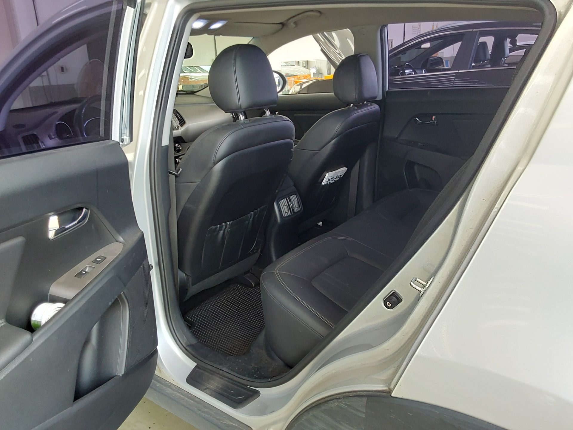 2014 - kia sportage