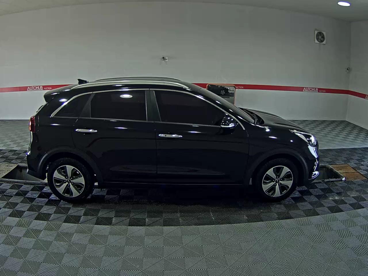 2020 - kia niro
