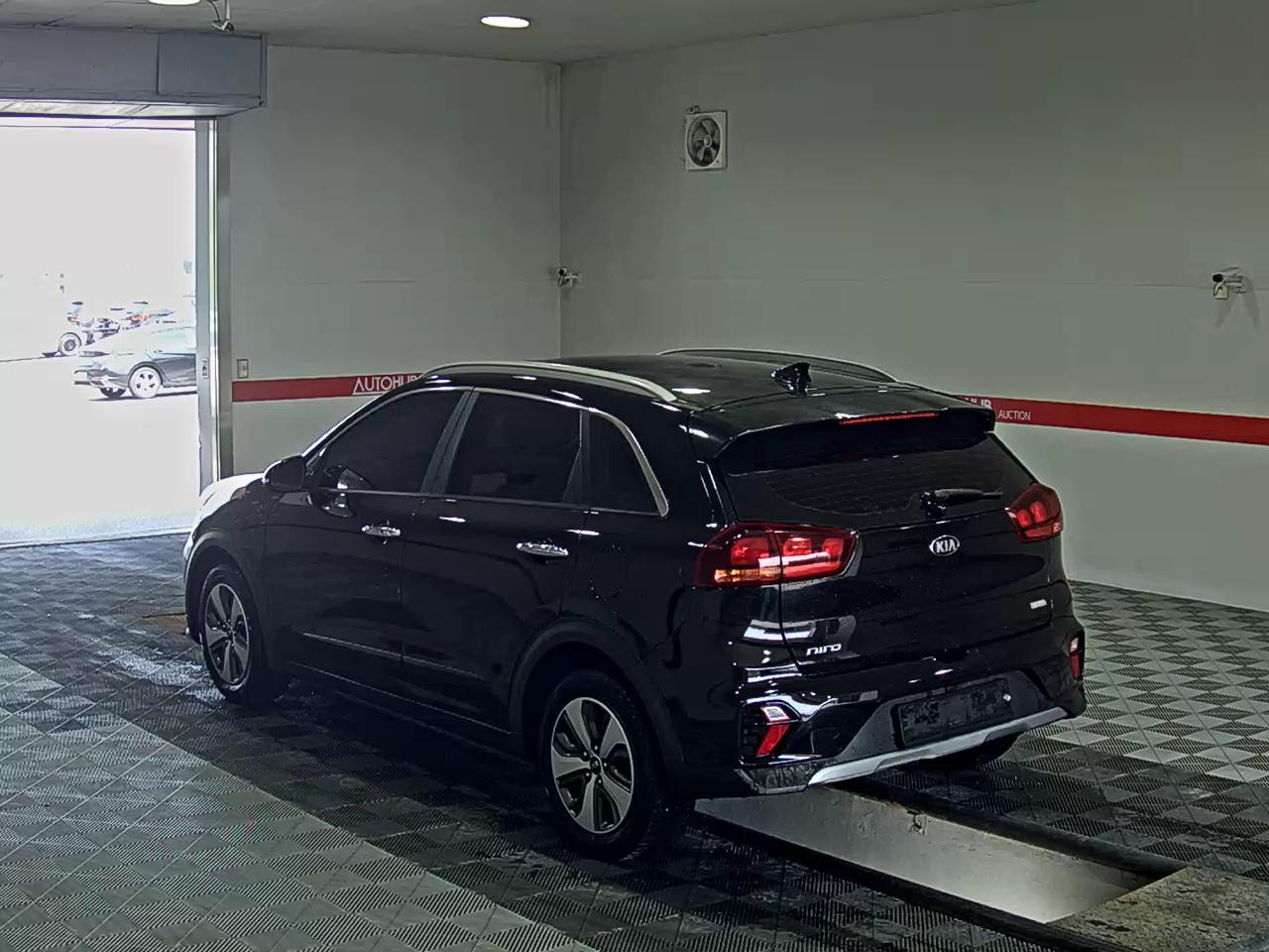2020 - kia niro