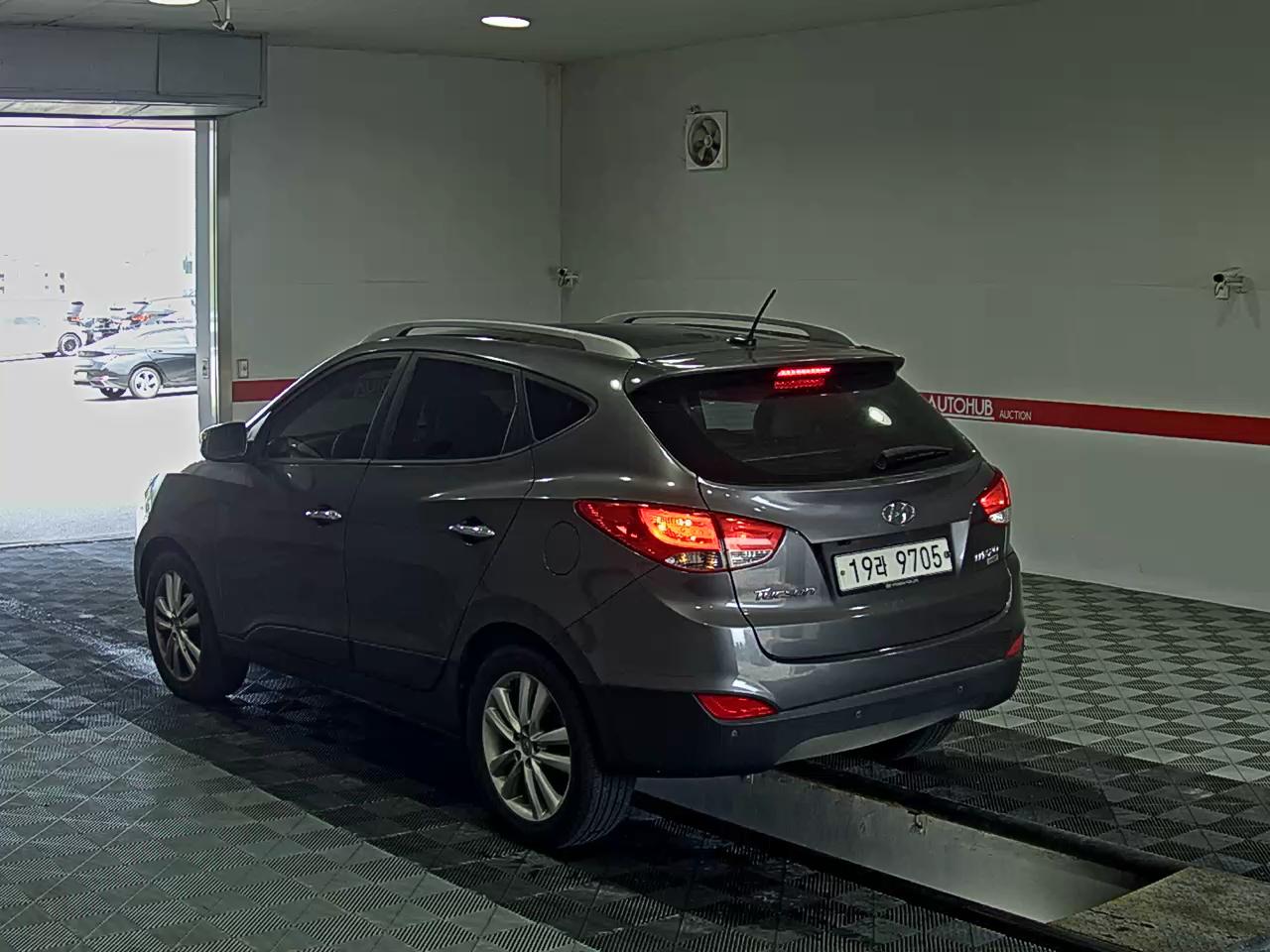 2010 - hyundai tucson