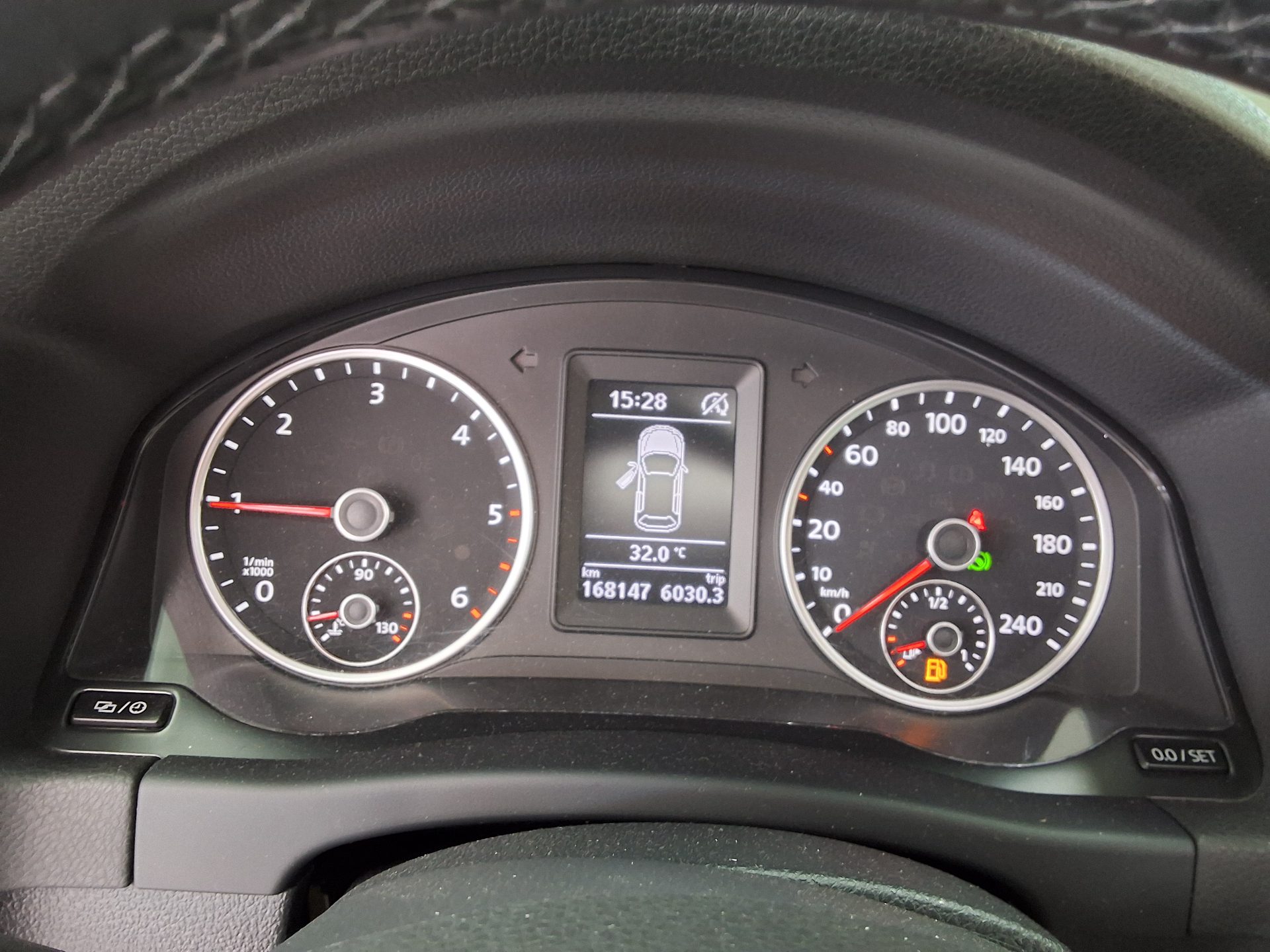 2016 - volkswagen tiguan