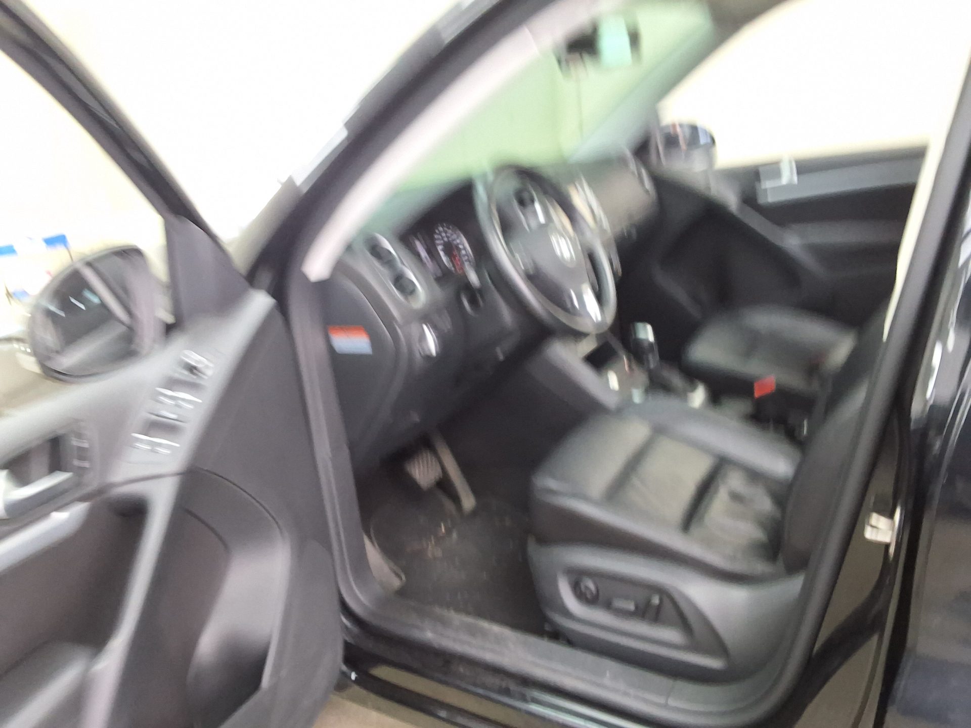 2016 - volkswagen tiguan