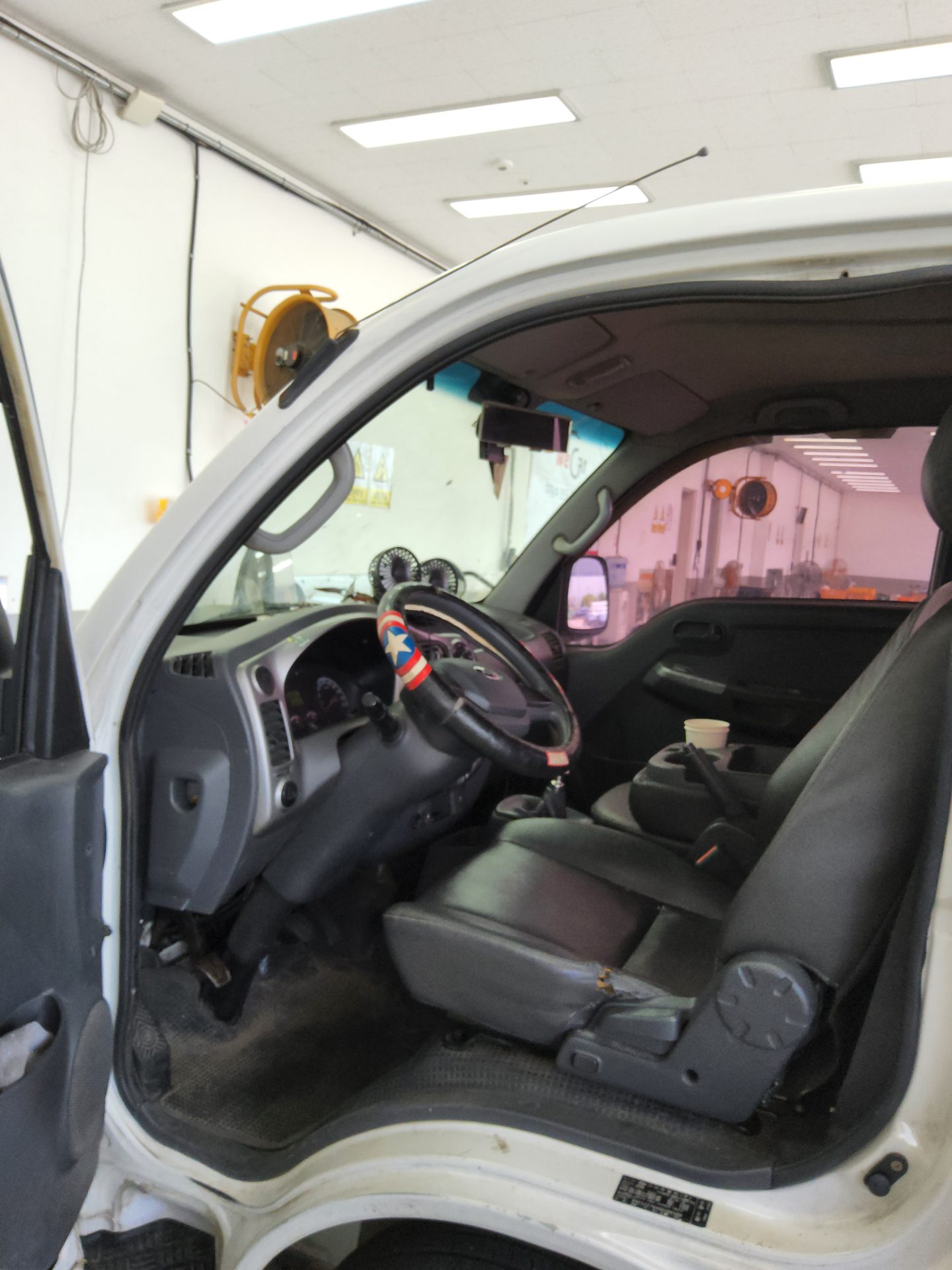 2016 - kia bongo