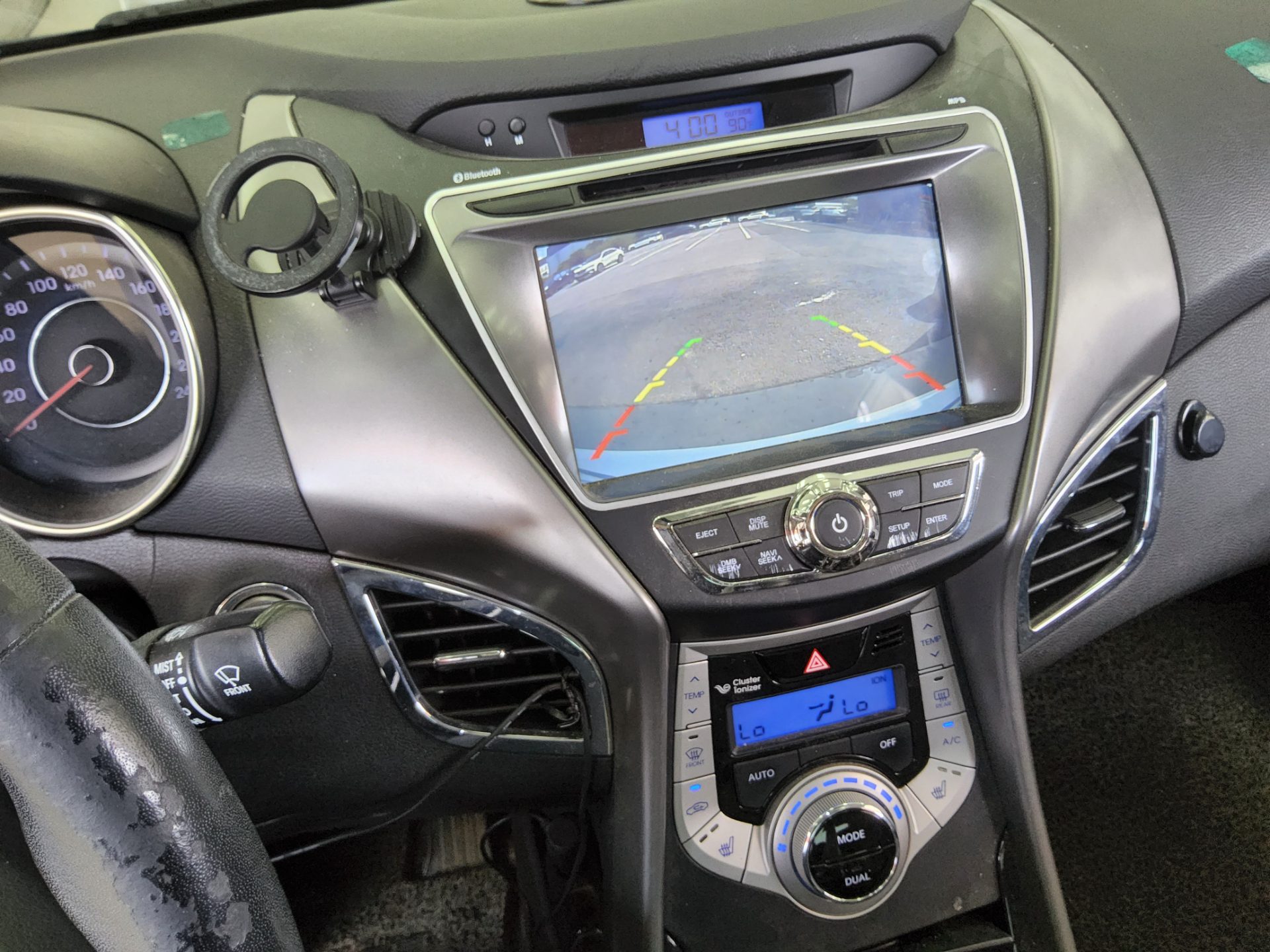 2012 - hyundai avante