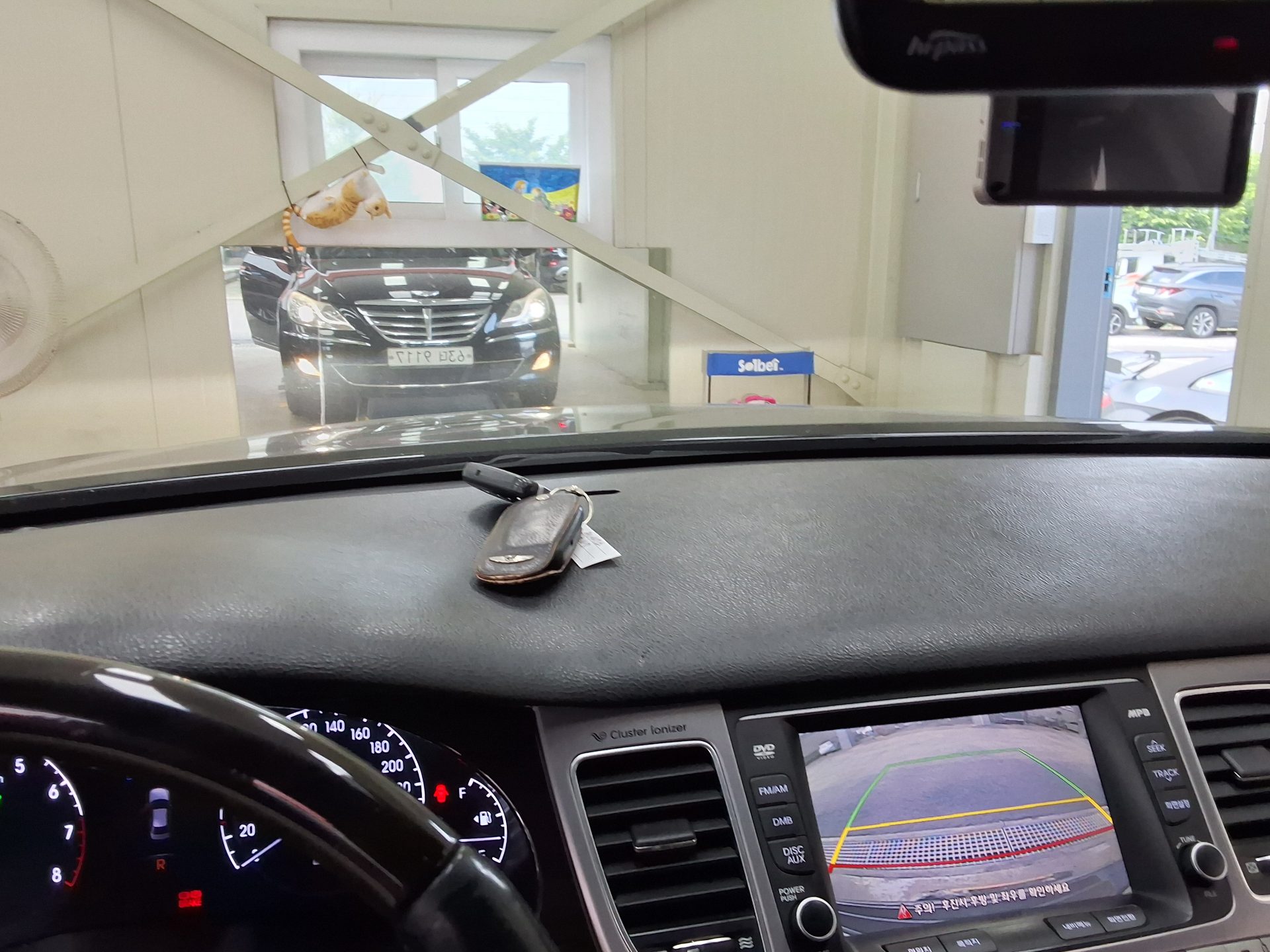 2012 - hyundai bh