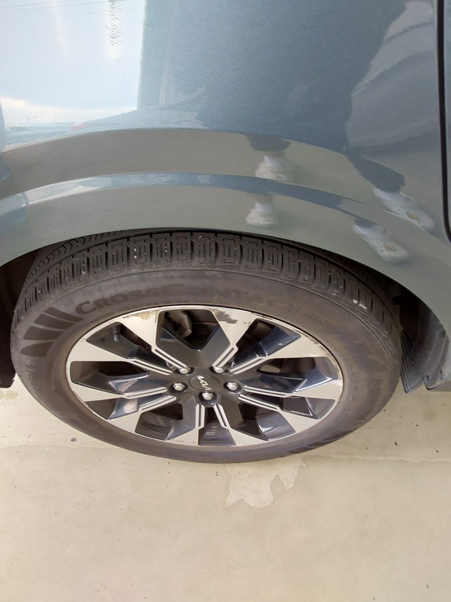 2023 - kia carnival